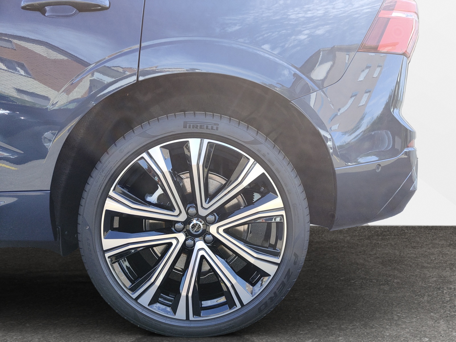 VOLVO XC60 2.0 T6 TE Ultra Bright eAWD-image-15
