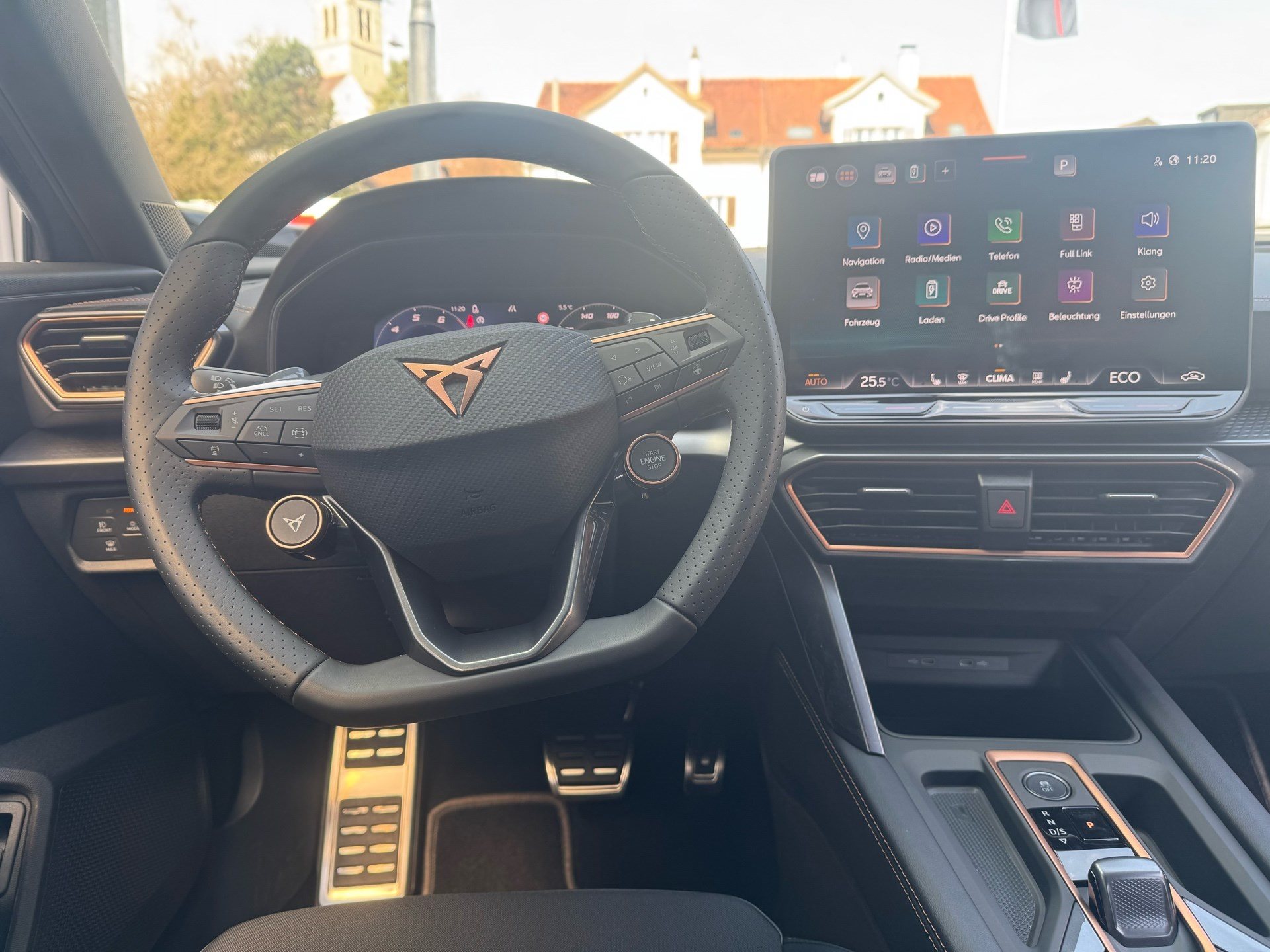 CUPRA Formentor 1.5 TSI e-Hybrid 204 PS *** 360° KAMERA & 60 MONATE WERKSGARANTIE ***-image-8