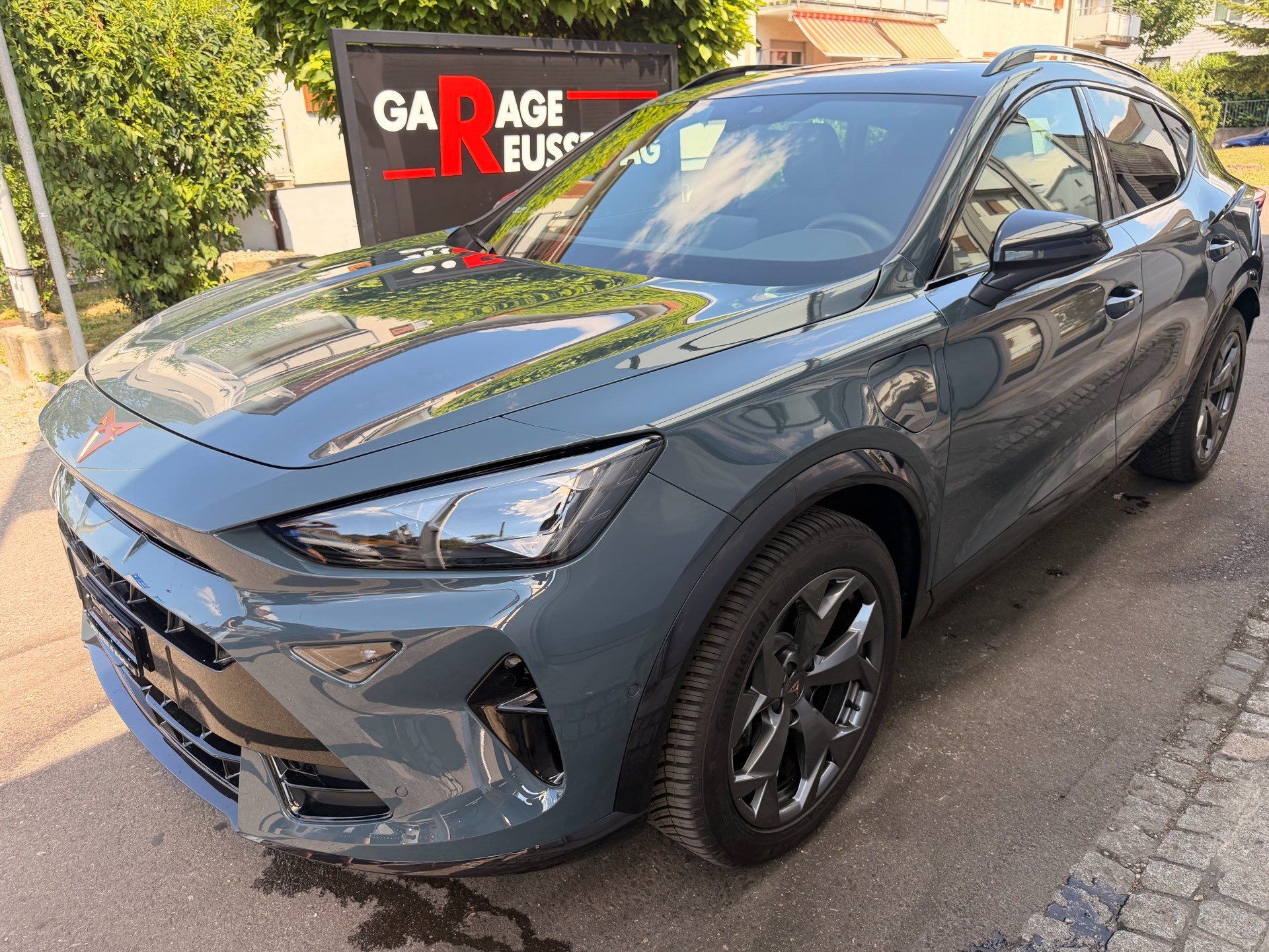 CUPRA Formentor 1.5 TSI e-Hybrid 204 PS *** 360° KAMERA & 60 MONATE WERKSGARANTIE ***-image-0