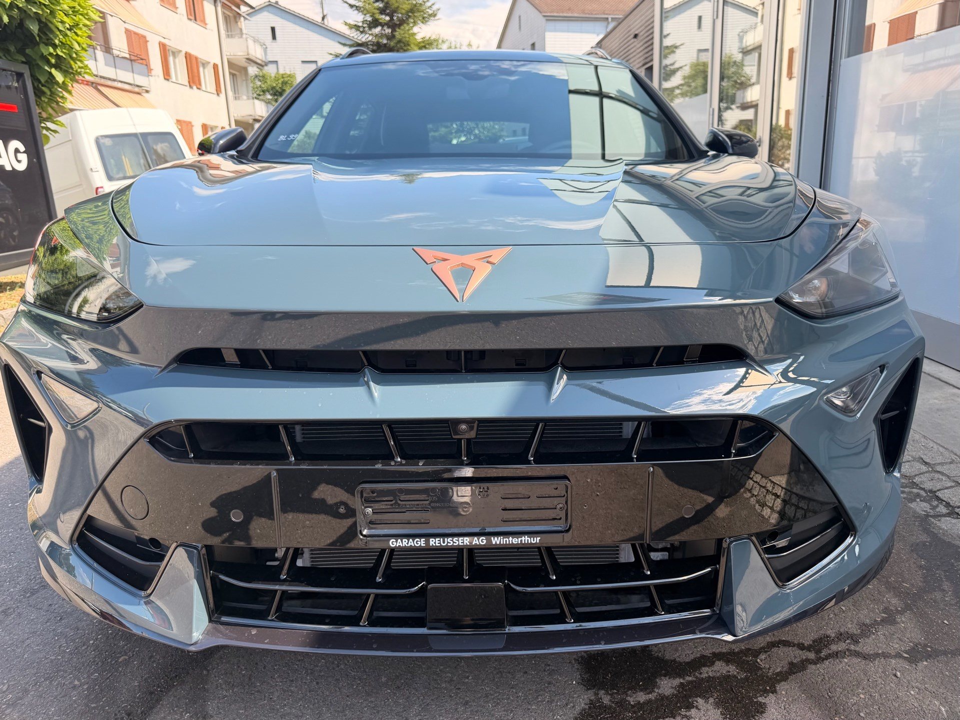CUPRA Formentor 1.5 TSI e-Hybrid 204 PS *** 360° KAMERA & 60 MONATE WERKSGARANTIE ***-image-1