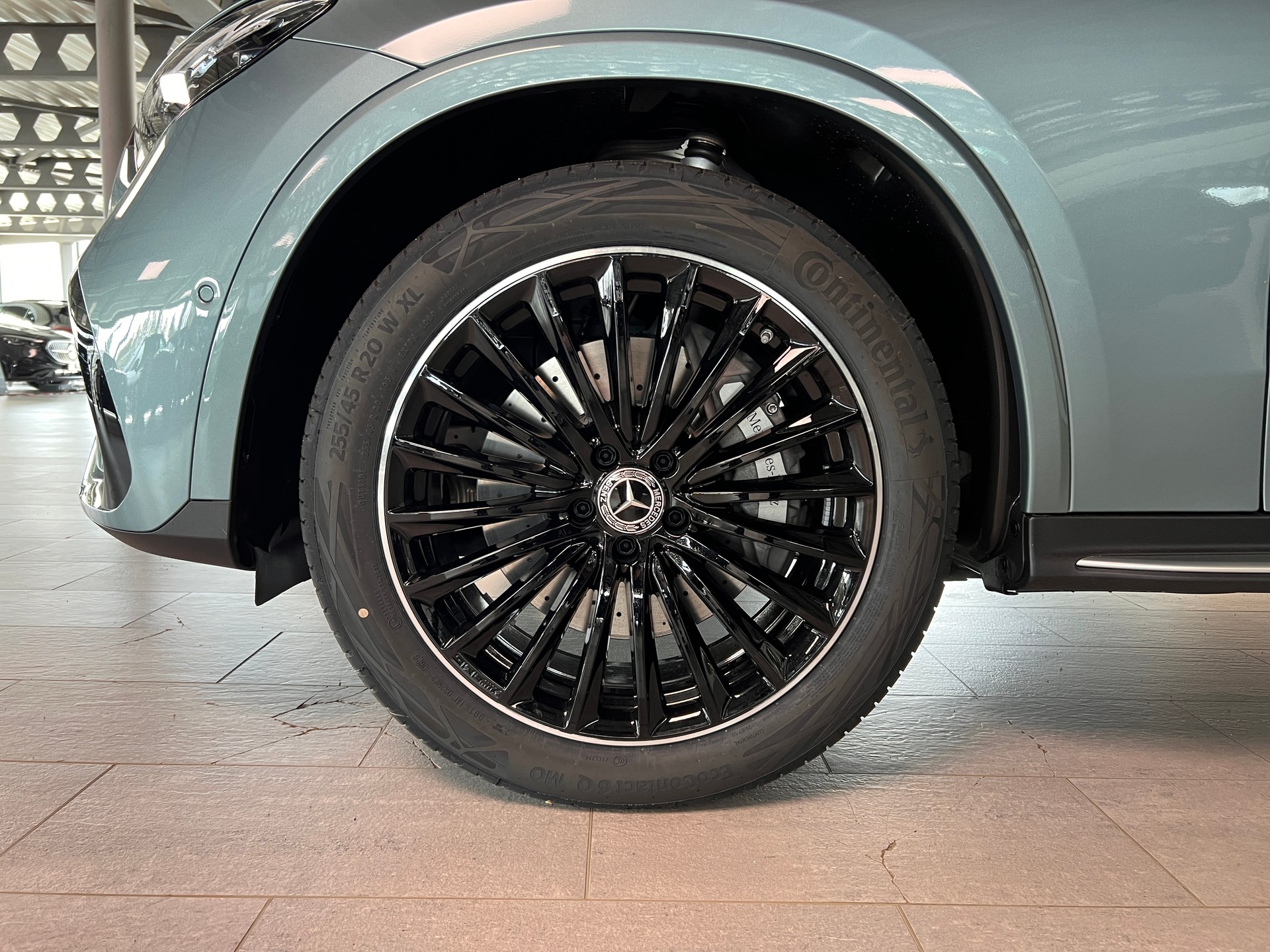 MERCEDES-BENZ GLC 400 e 4Matic EQ Star 9G-Tronic-image-5