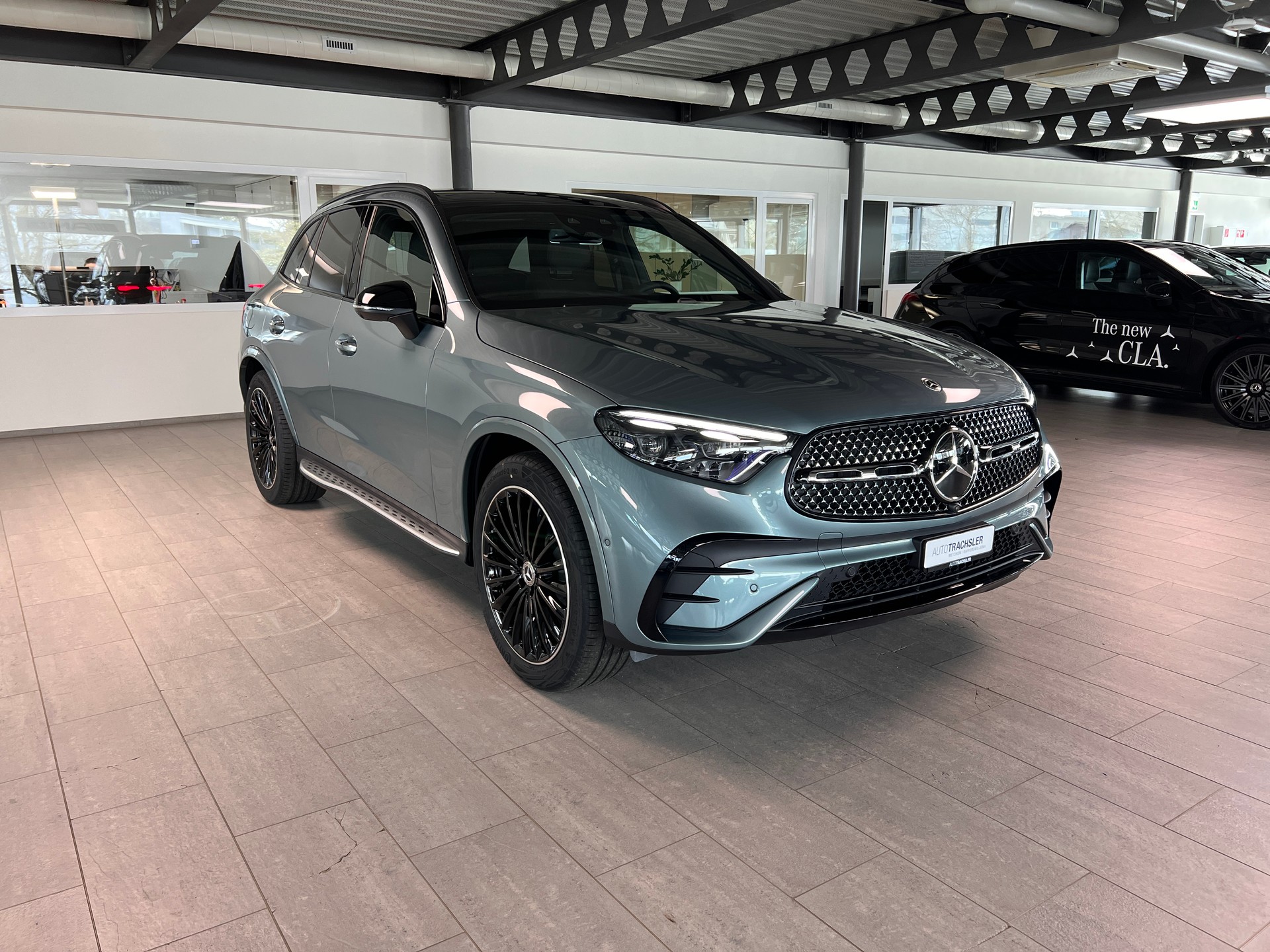 MERCEDES-BENZ GLC 400 e 4Matic EQ Star 9G-Tronic-image-2