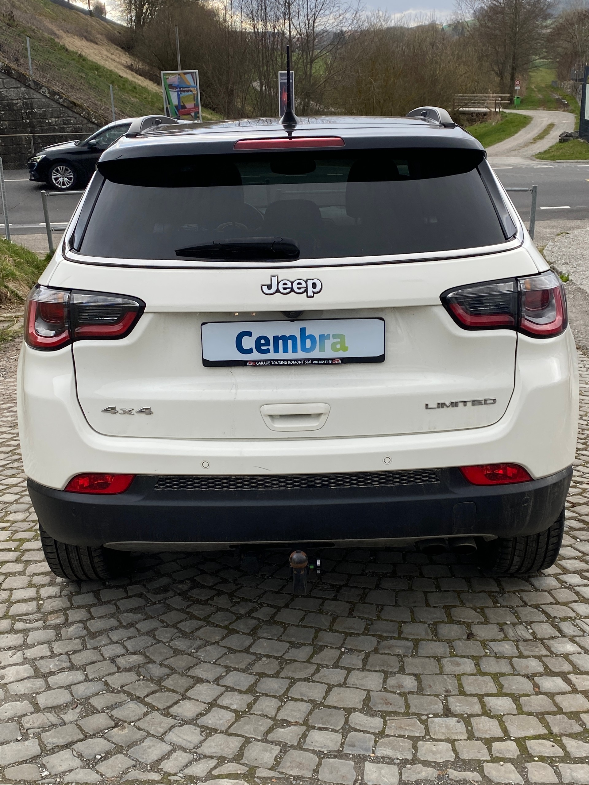 JEEP Compass 1.4 Turbo Limited AWD 9ATX-image-2