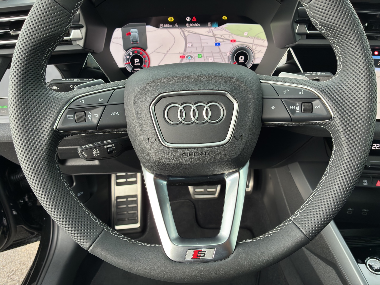 AUDI A3 Sportback TFSI 150 kW quattro S line S tronic-image-14
