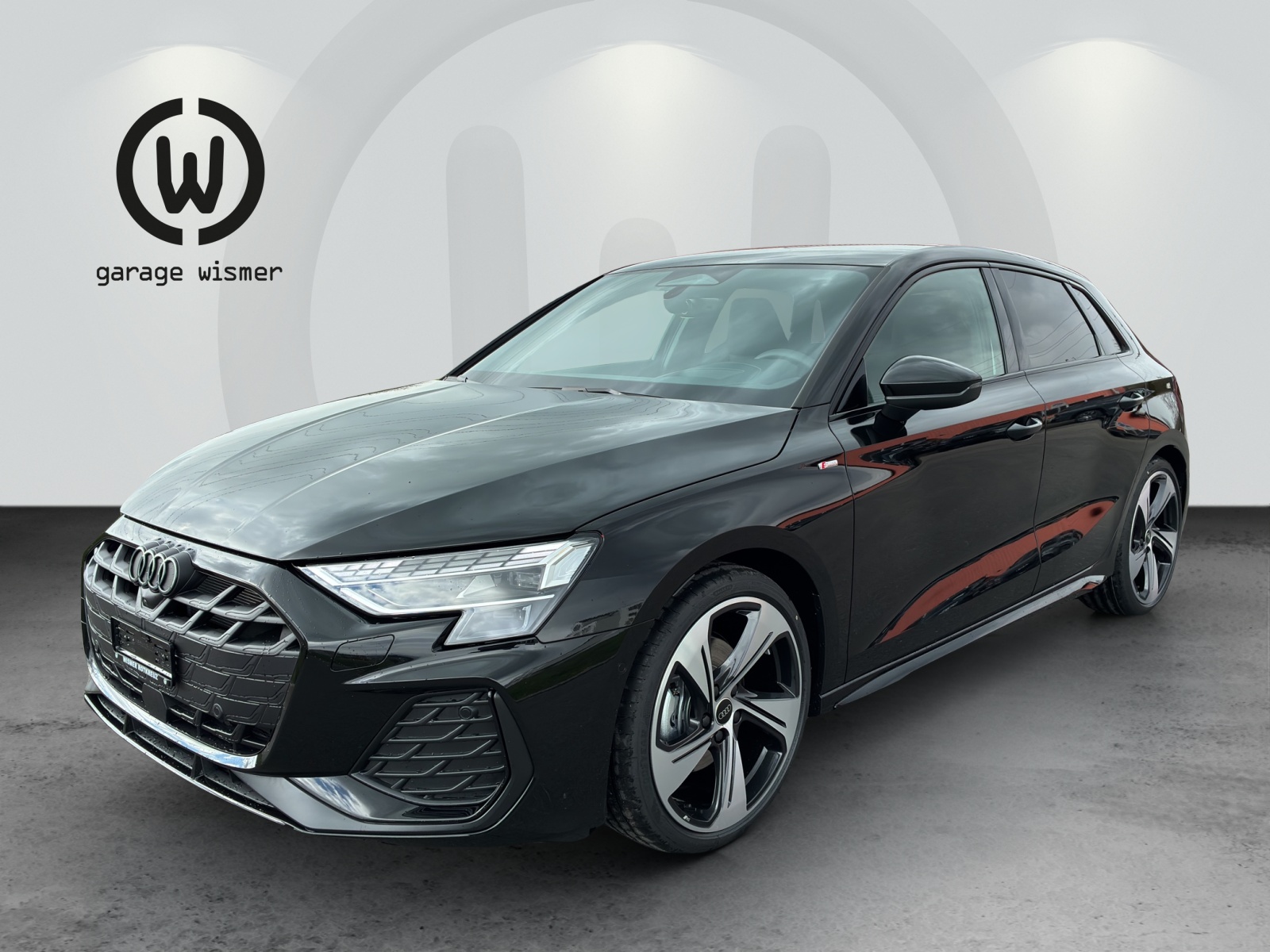 AUDI A3 Sportback TFSI 150 kW quattro S line S tronic-image-0