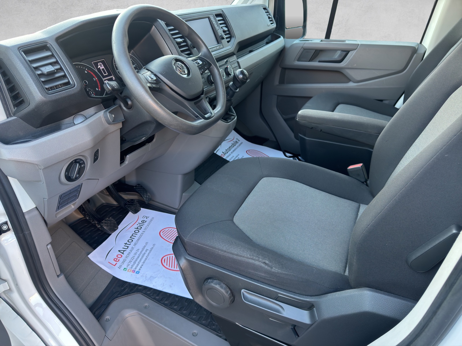 VW Crafter 35 2.0 BiTDI L4-image-7