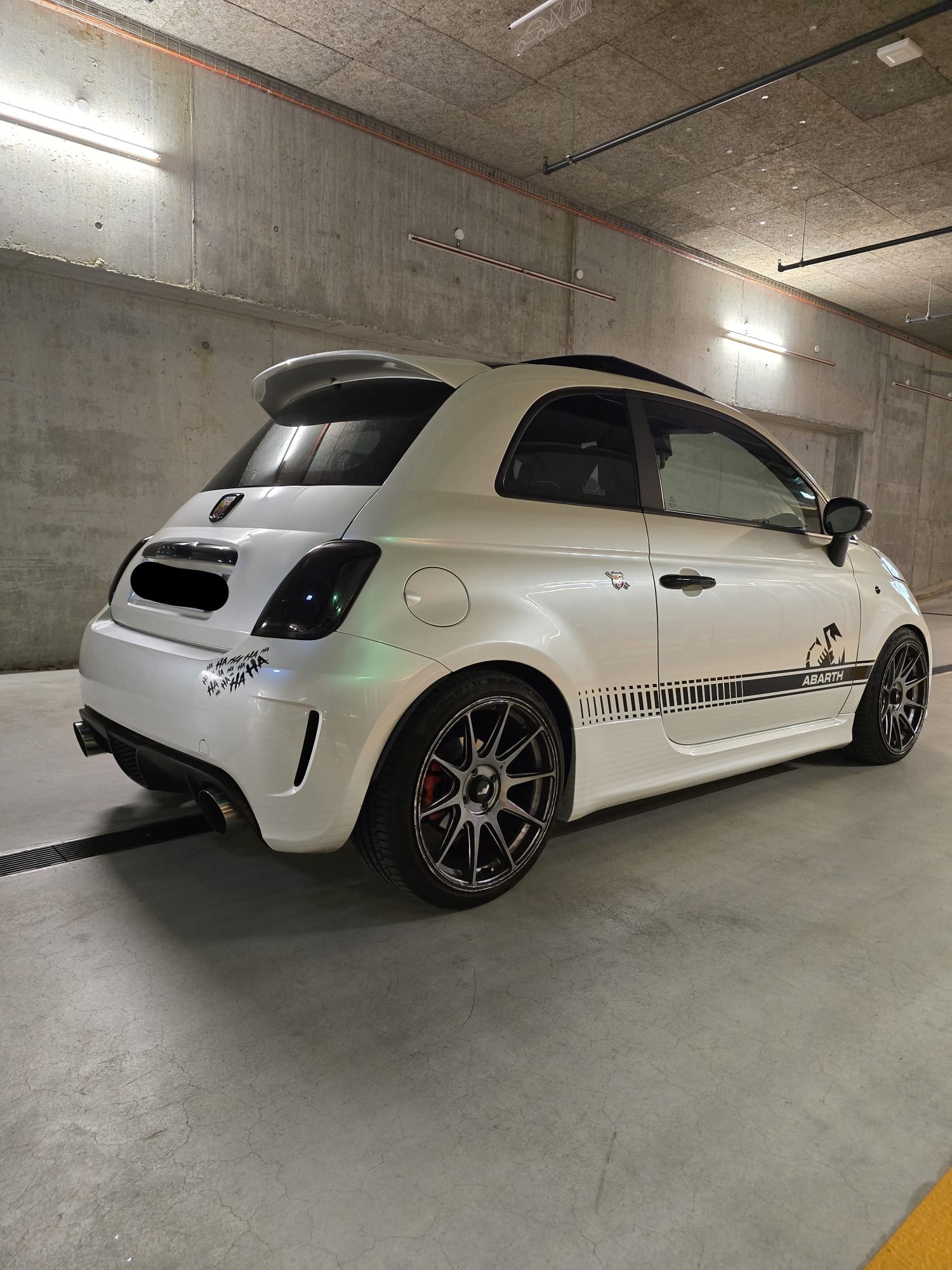 FIAT 500 1.4 16V Turbo Abarth-image-7