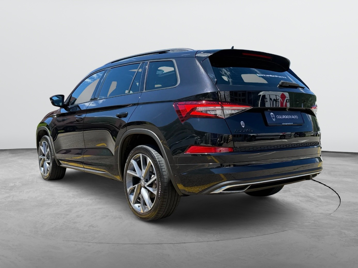 SKODA Kodiaq 2.0 TSI 4x4 SportLine-image-6