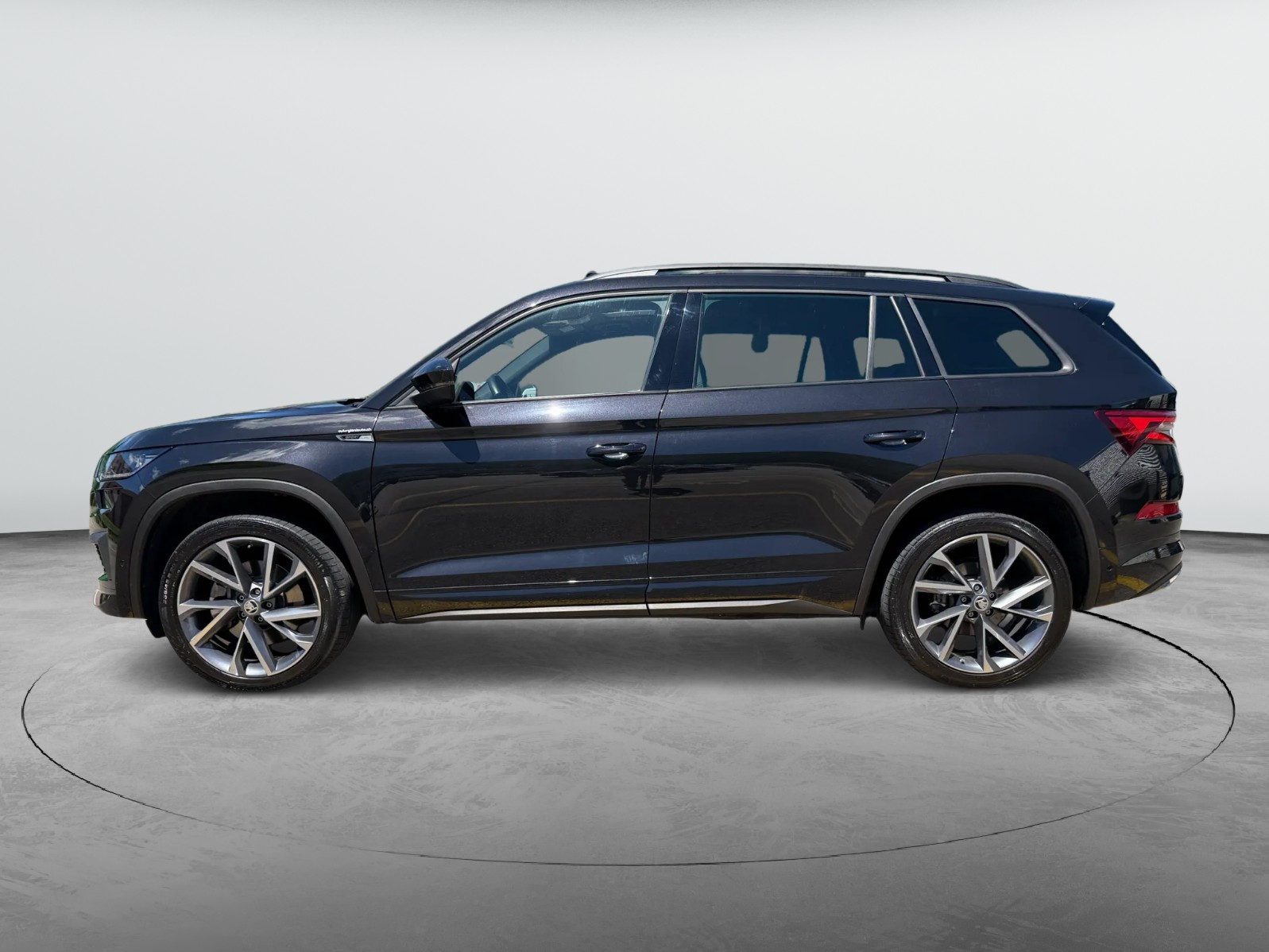 SKODA Kodiaq 2.0 TSI 4x4 SportLine-image-7