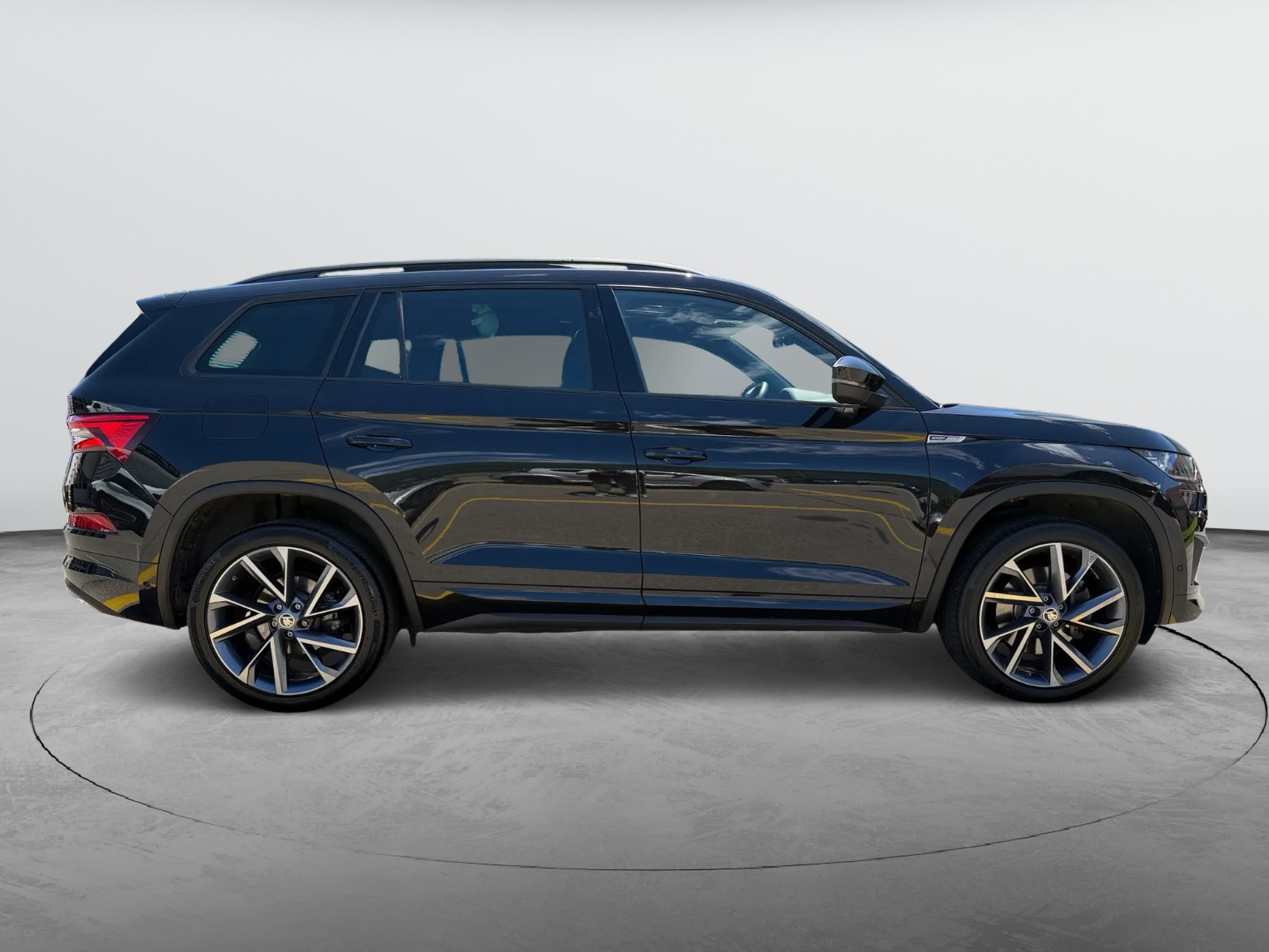 SKODA Kodiaq 2.0 TSI 4x4 SportLine-showroom-element-3