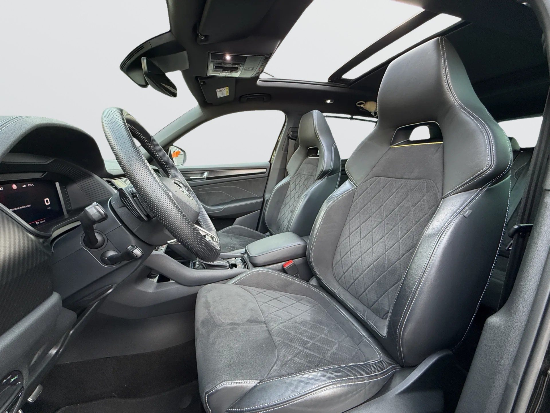 SKODA Kodiaq 2.0 TSI 4x4 SportLine-image-9