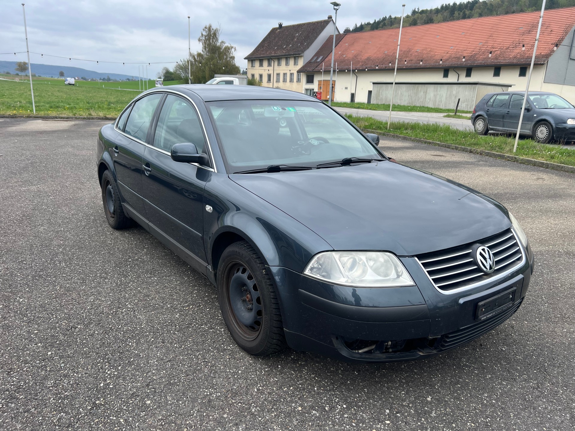 VW Passat 2.3 V5 4Motion Trendline-image-0