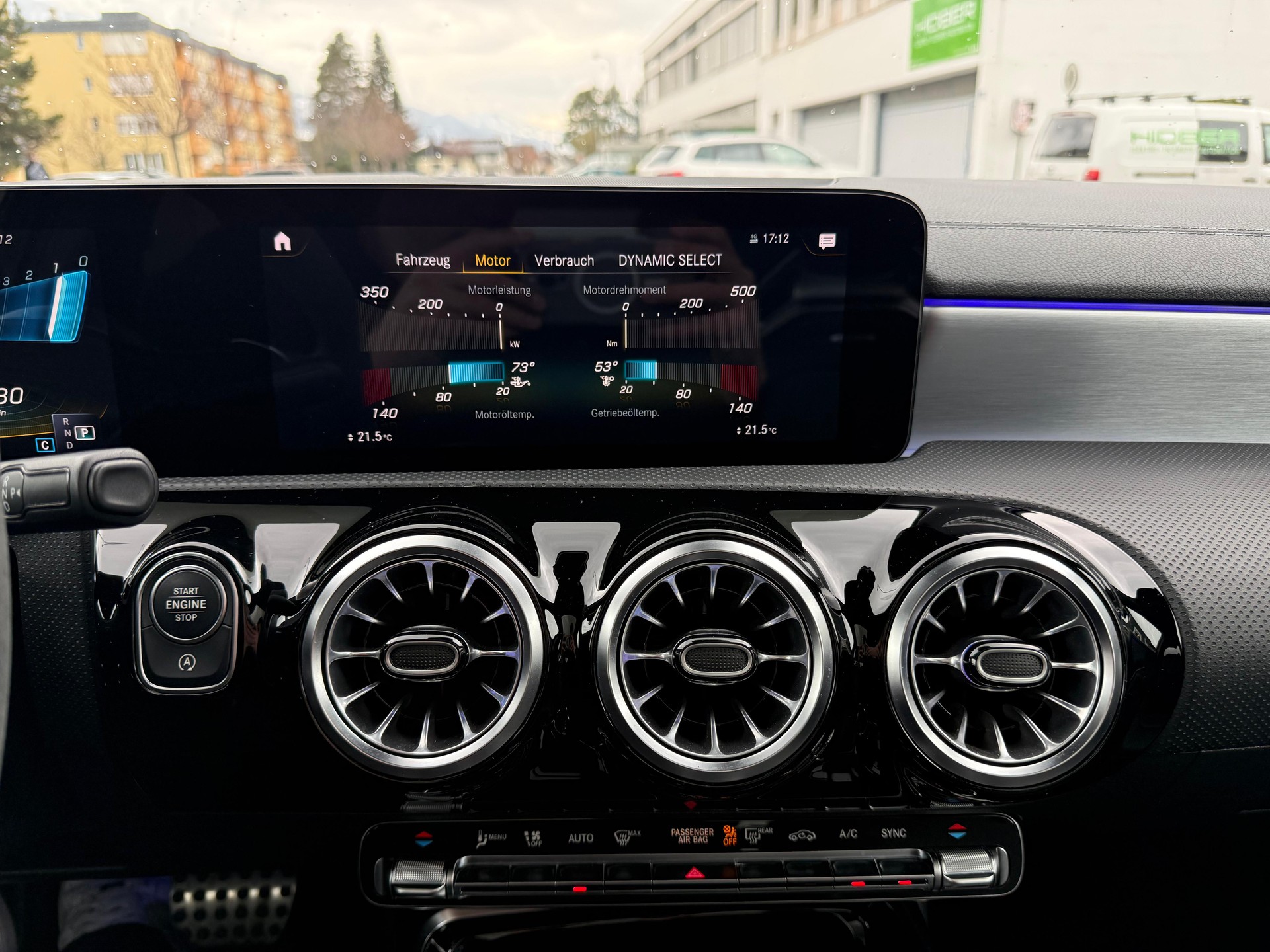 MERCEDES-BENZ A 45 S AMG 4matic+ Performance Sitze-image-21