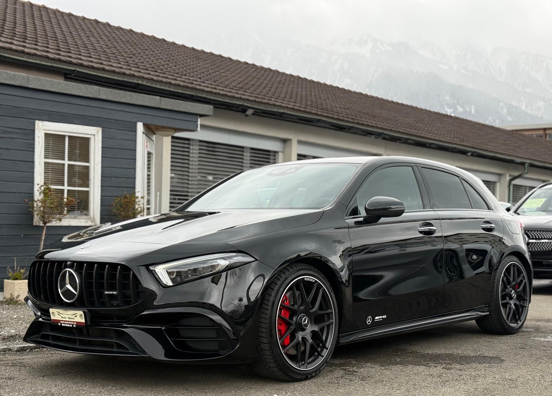 MERCEDES-BENZ A 45 S AMG 4matic+ Performance Sitze