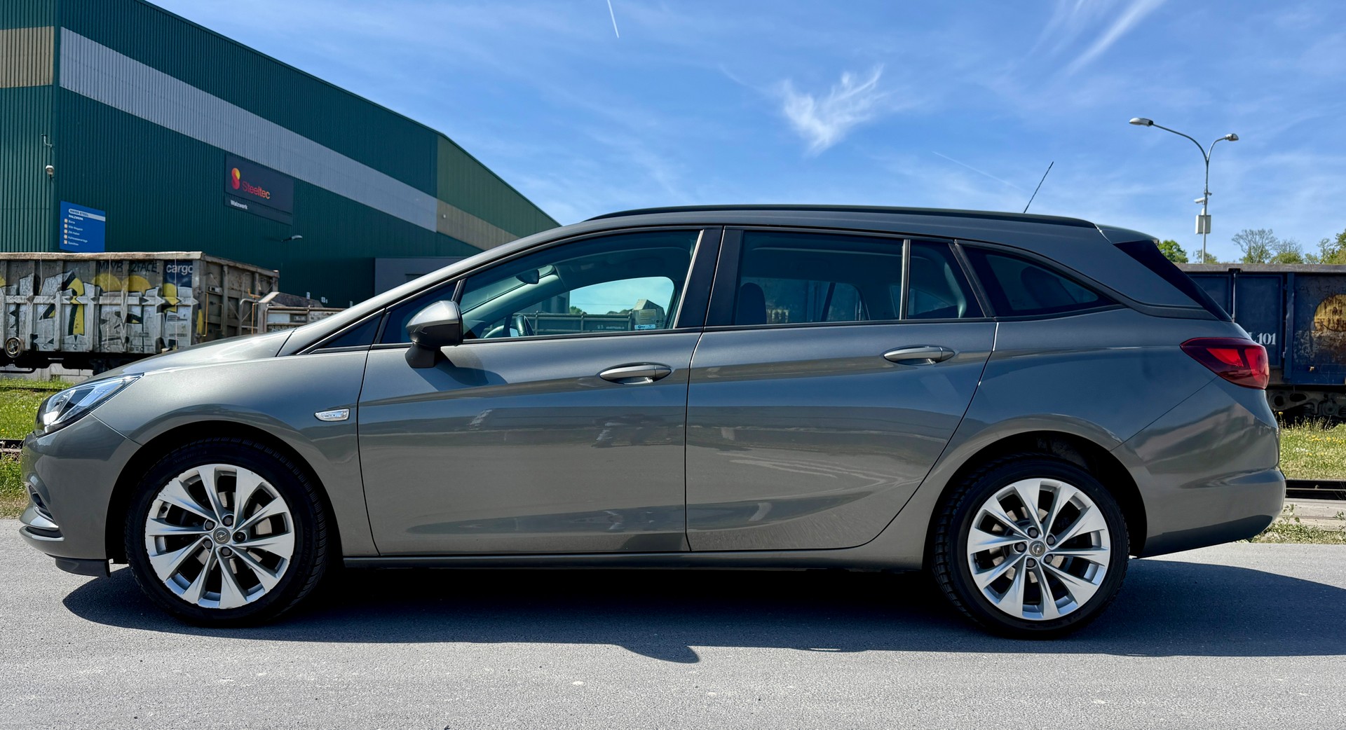 OPEL Astra Sports Tourer 1.4i Turbo Enjoy Automatic-image-1