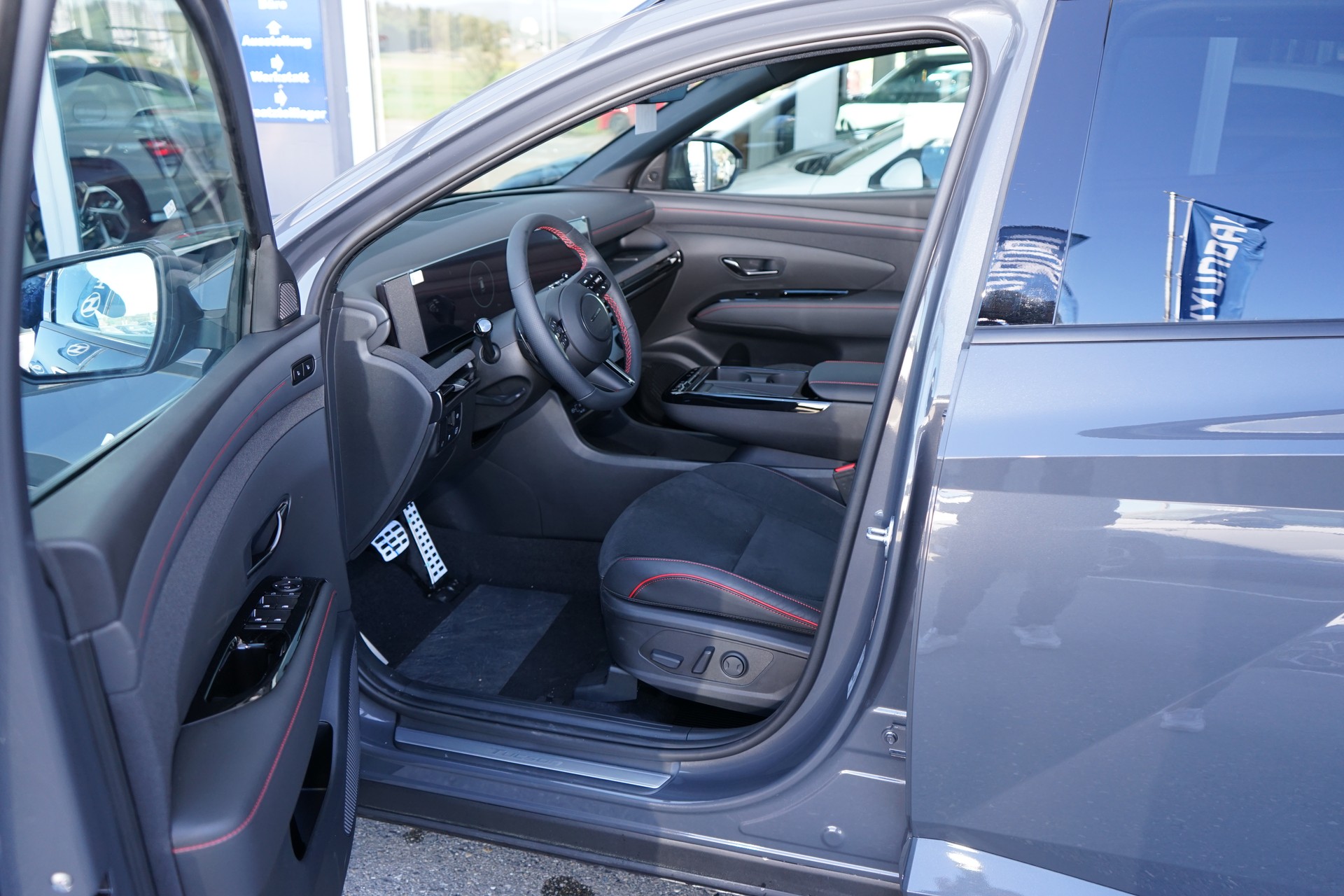 HYUNDAI Kona 1.6 GDi HEV N-Line LUX-image-12