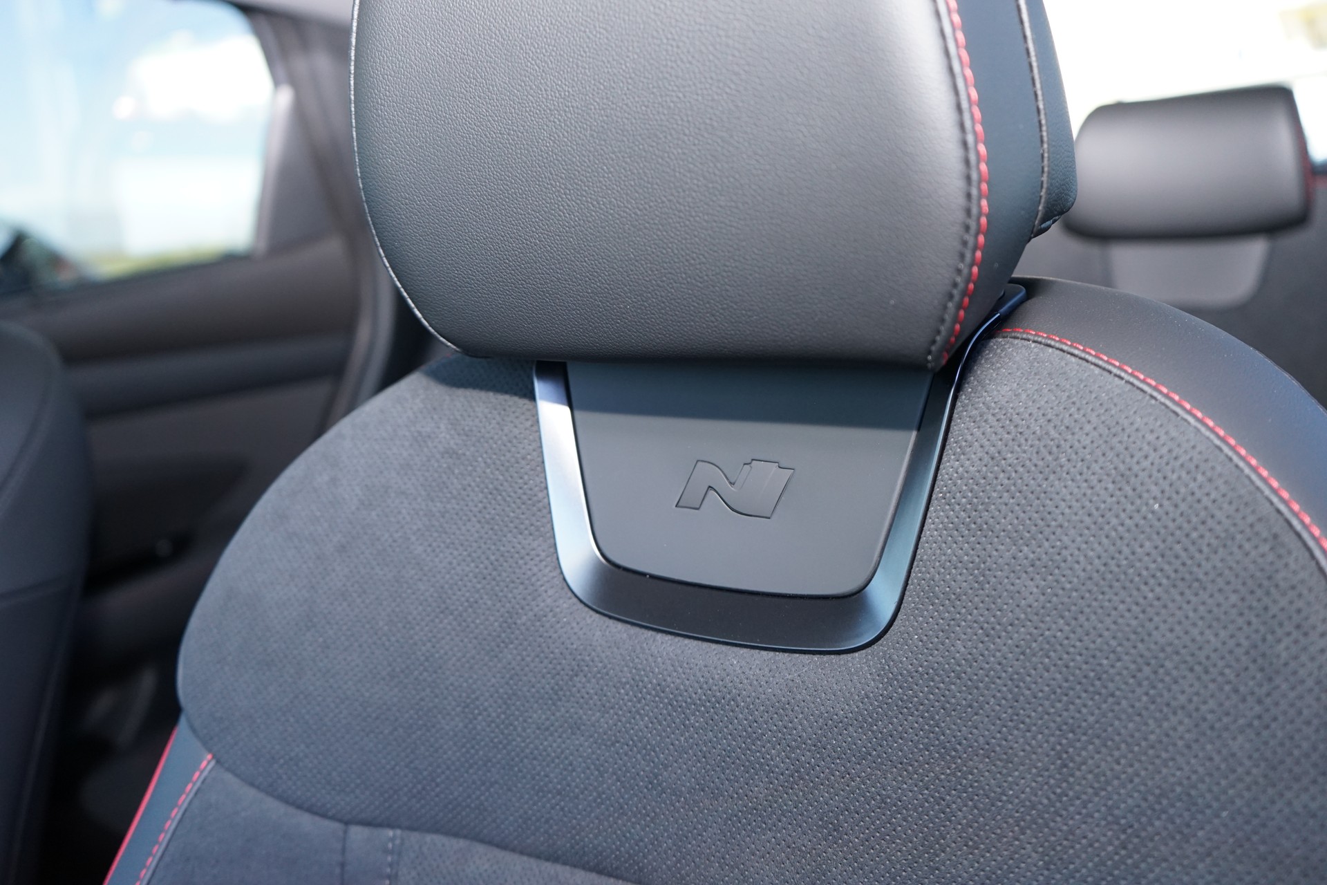 HYUNDAI Kona 1.6 GDi HEV N-Line LUX-image-20