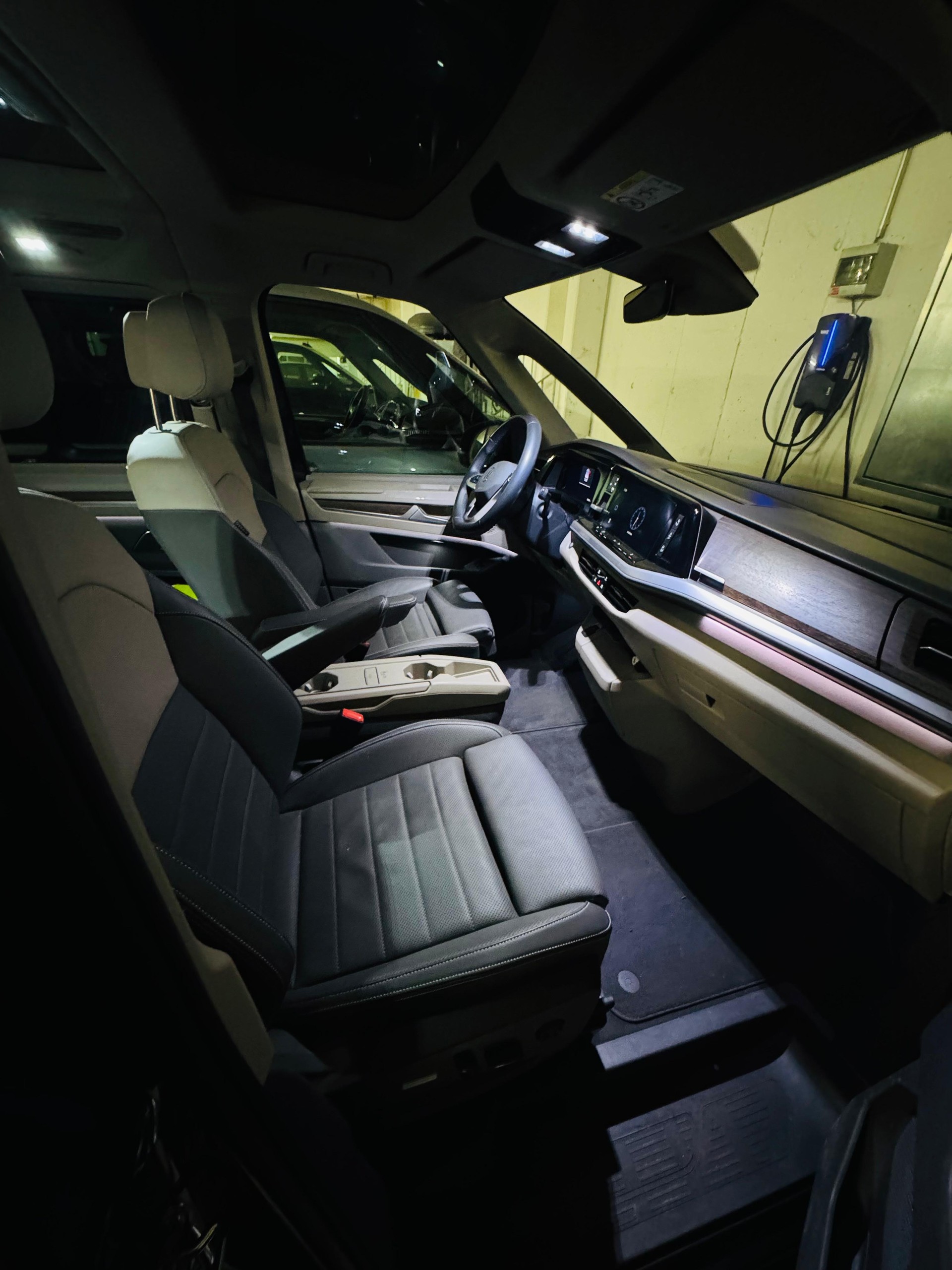 VW 1.4 eHybrid Style Liberty DSG-image-3