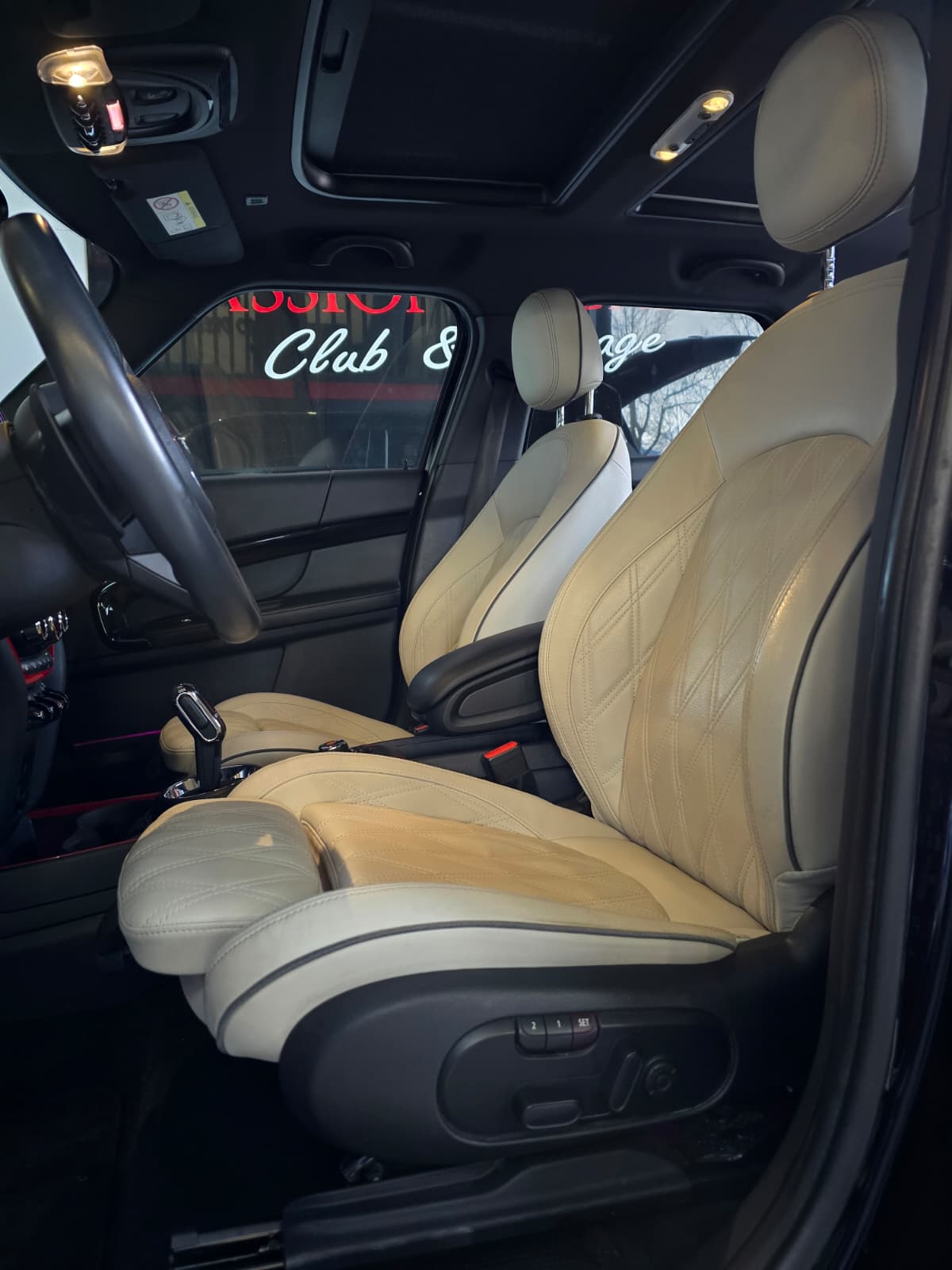 MINI Countryman John Cooper Works ALL4 Steptronic-image-3