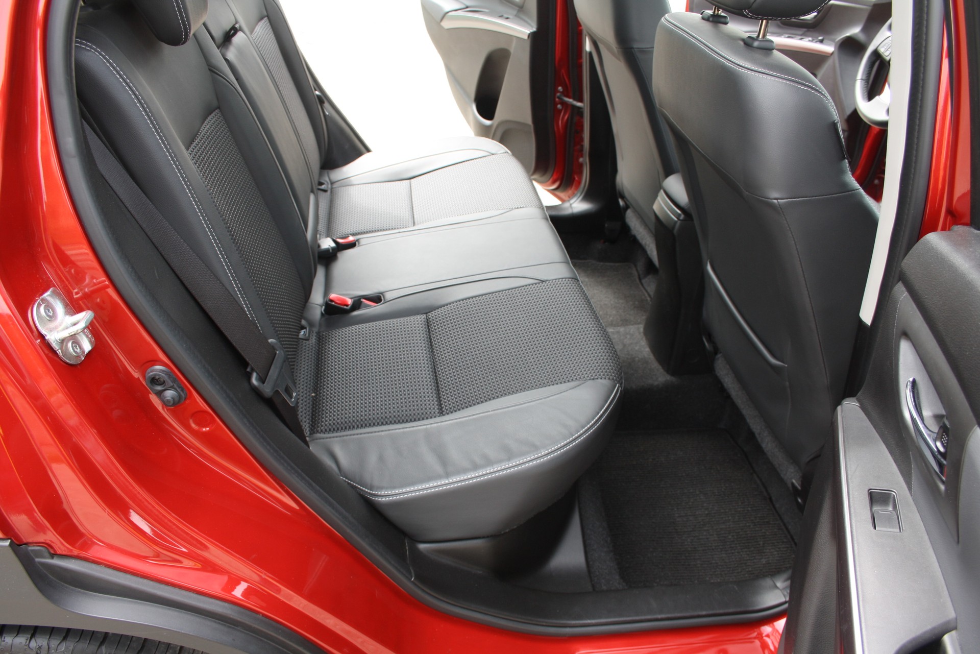 SUZUKI S-Cross 1.5 Compact Top Hybrid-image-14