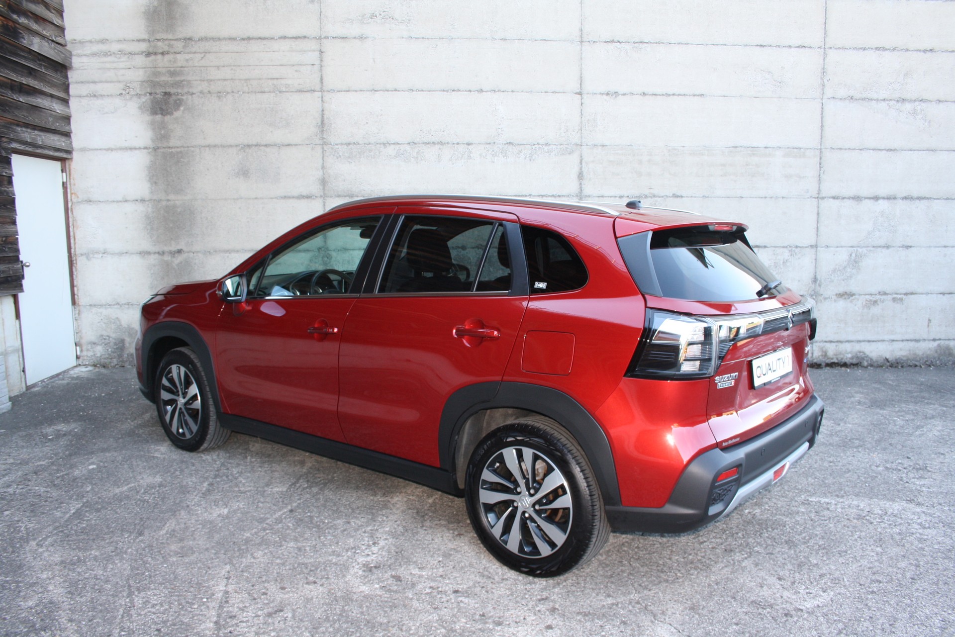 SUZUKI S-Cross 1.5 Compact Top Hybrid-image-4
