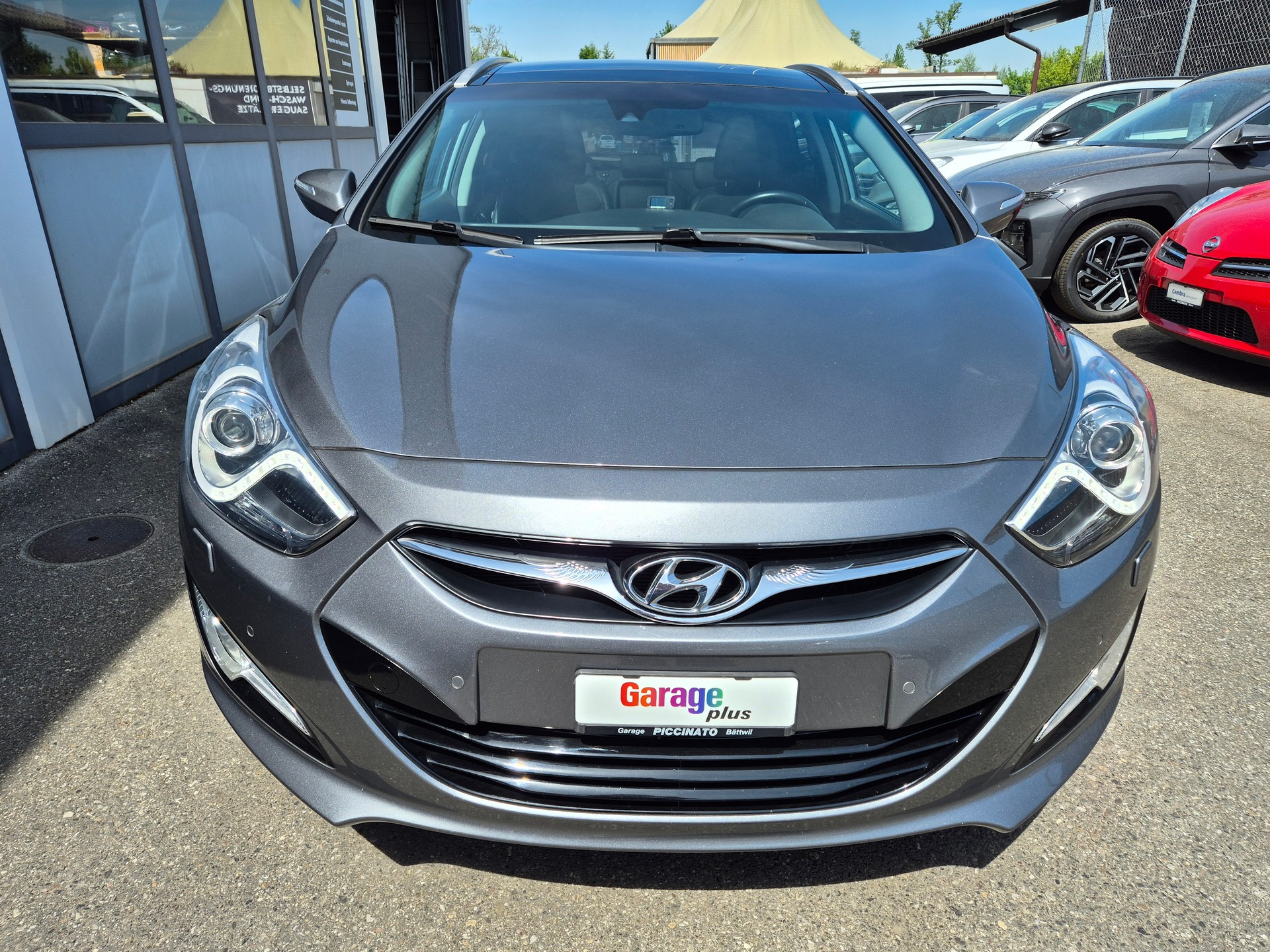 HYUNDAI i40 Wagon 1.7 CRDI Vertex Automatic-image-6
