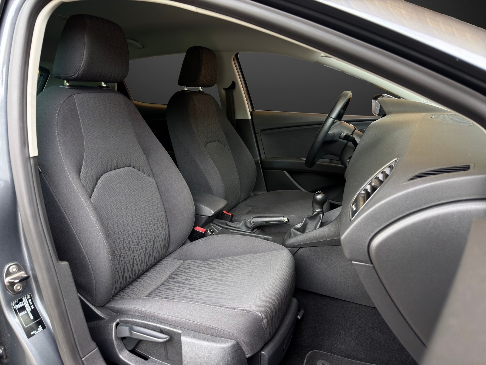 SEAT Leon 1.4 TSI Style-image-8