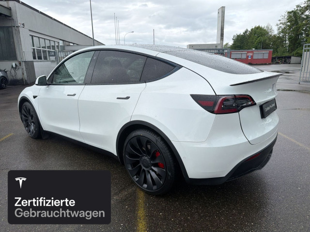 TESLA Model Y Performance-image-6