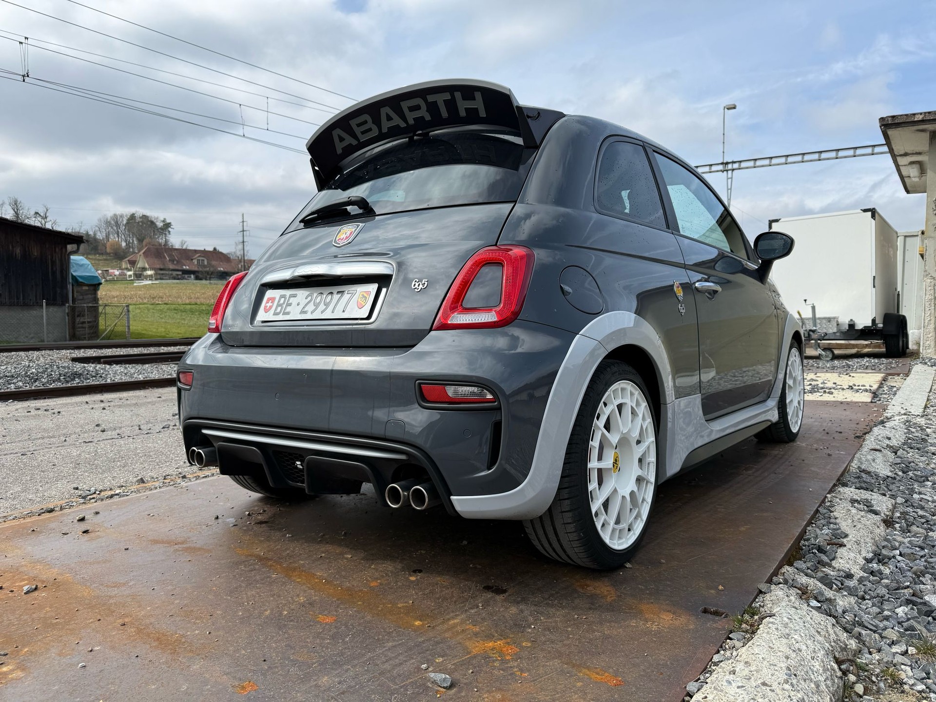FIAT 695C 1.4 16V Turbo Abarth Rivale-image-1