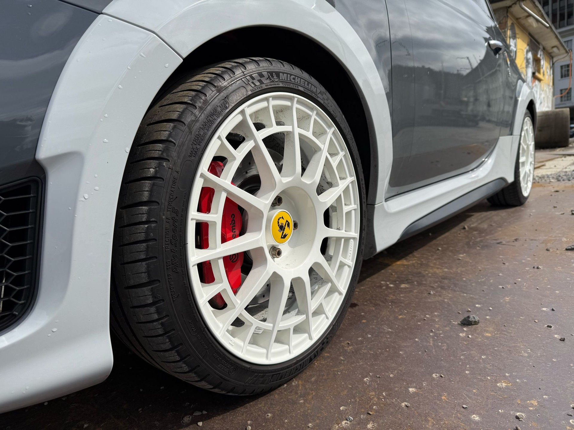 FIAT 695C 1.4 16V Turbo Abarth Rivale-image-5