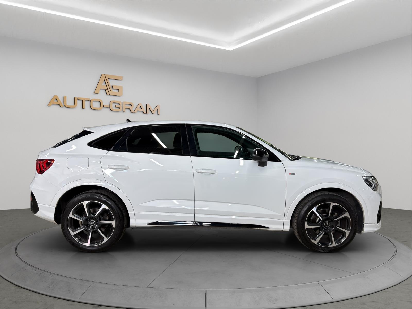 AUDI Q3 Sportback 35 TDI quattro S-tronic-image-5