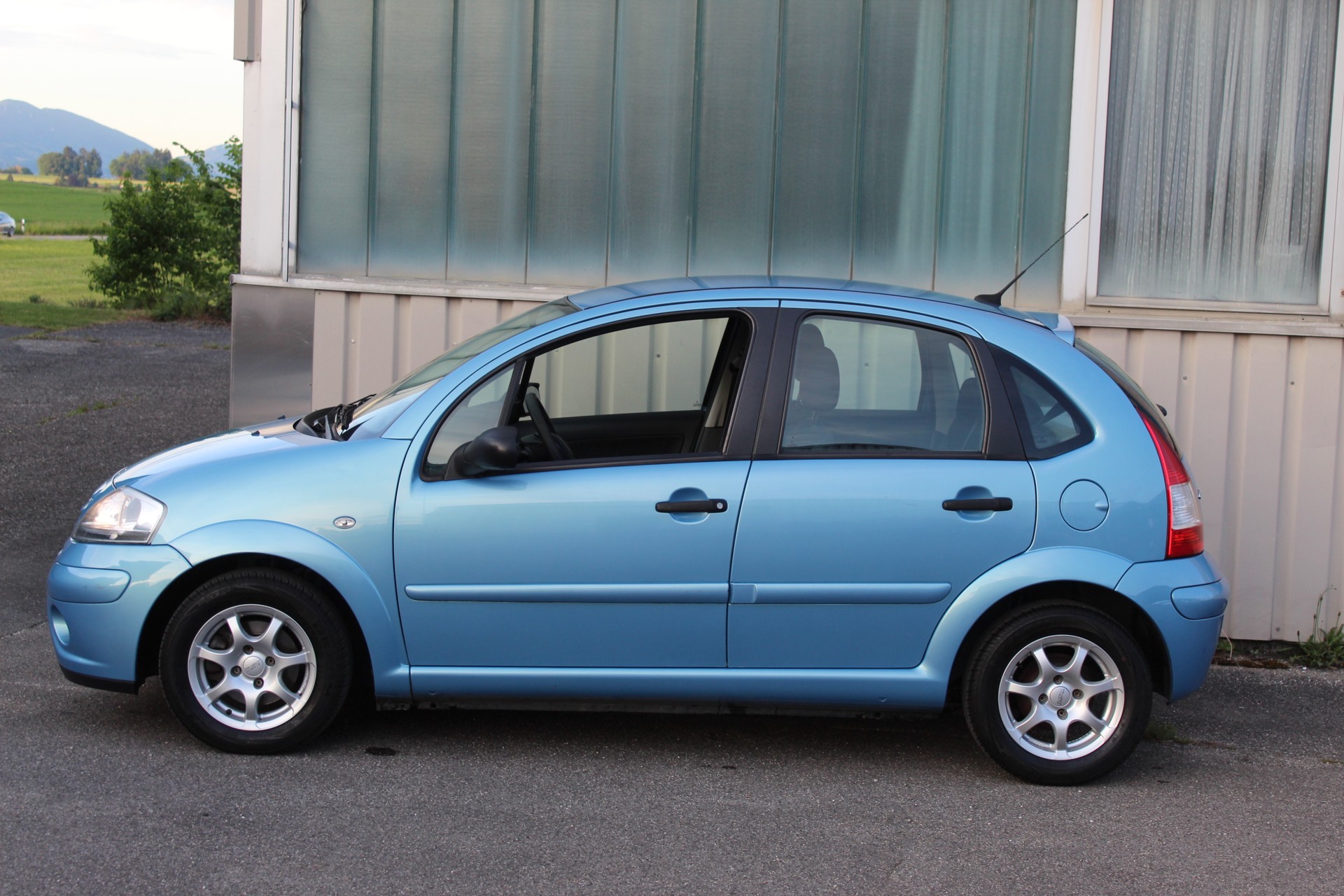 CITROEN C3 1.1i Furio-image-4
