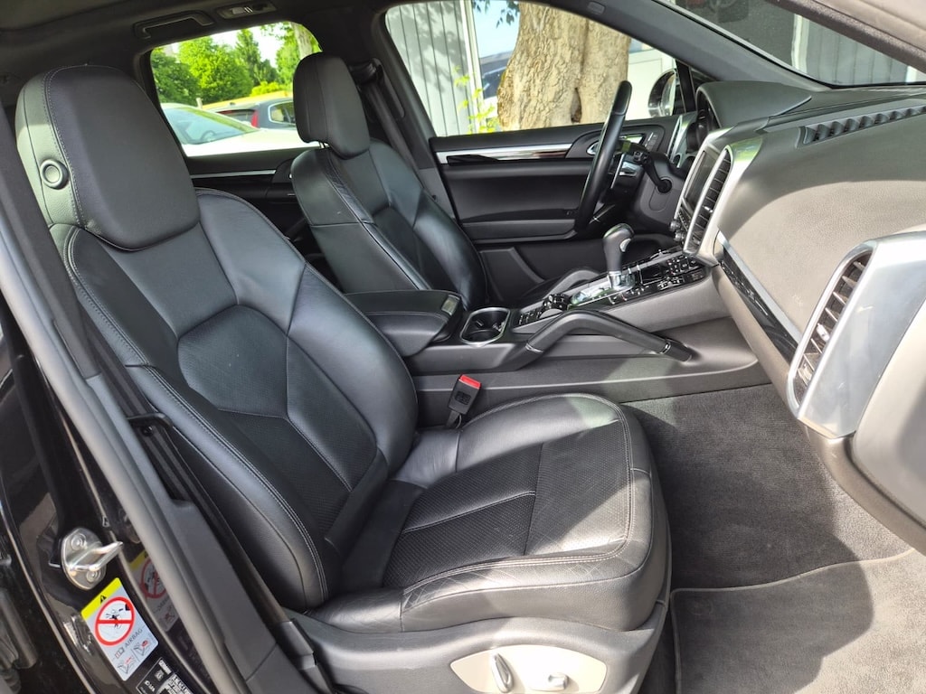 PORSCHE Cayenne Diesel-image-12