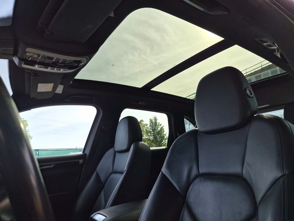 PORSCHE Cayenne Diesel-image-9