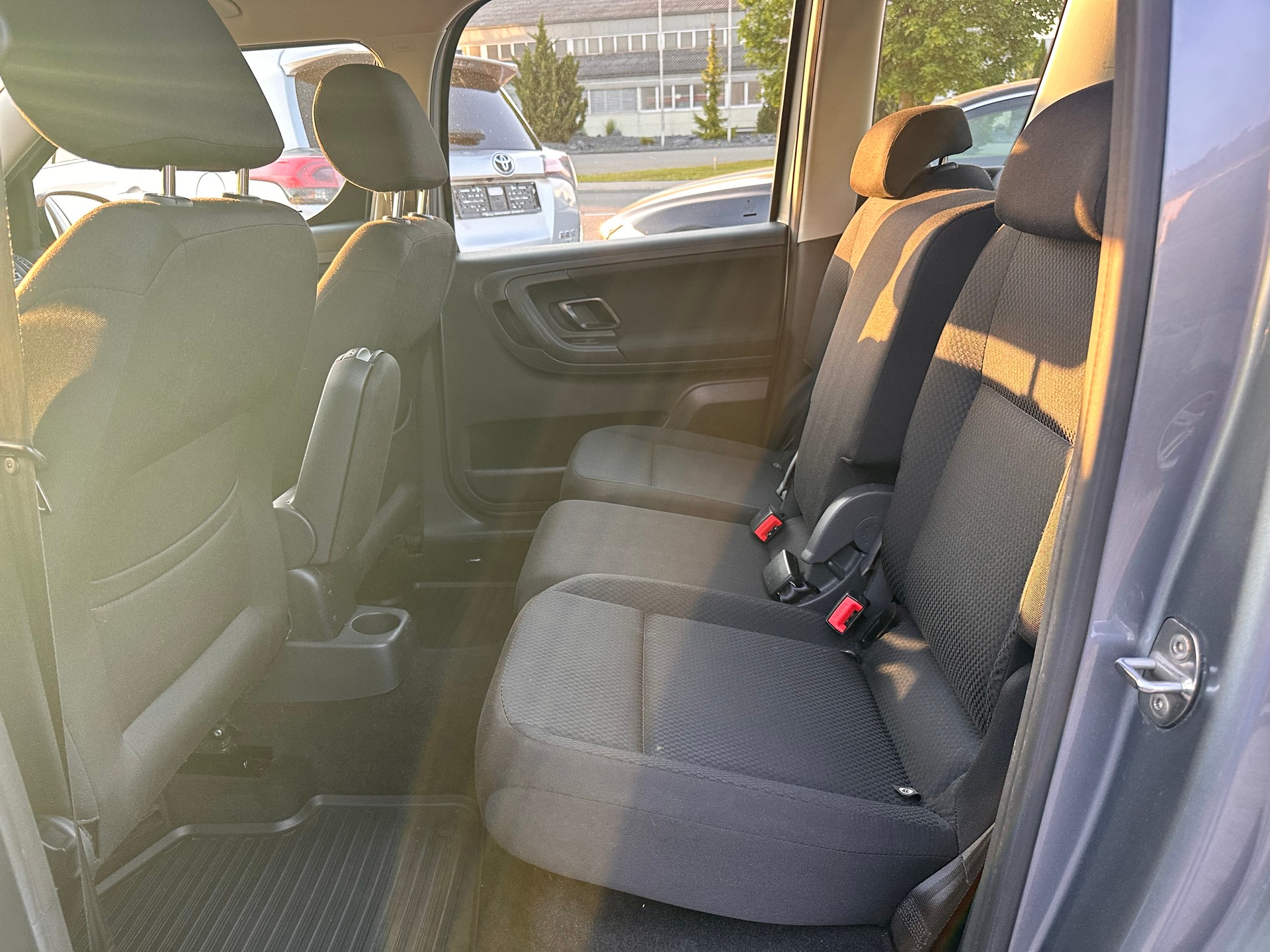 SKODA Roomster 1.2 TSI Elegance-image-8