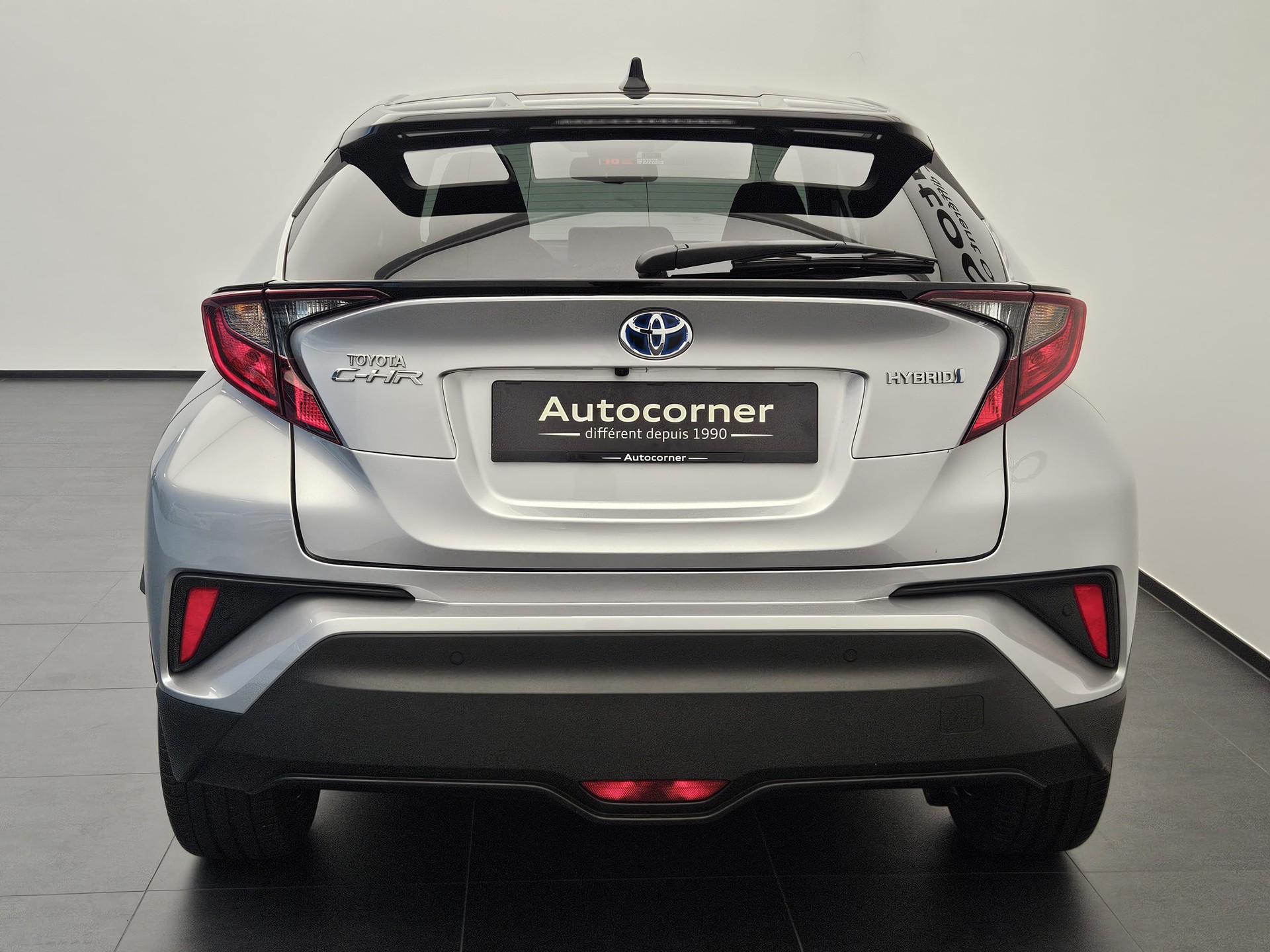 TOYOTA C-HR 1.8 HSD CVT Trend-image-7