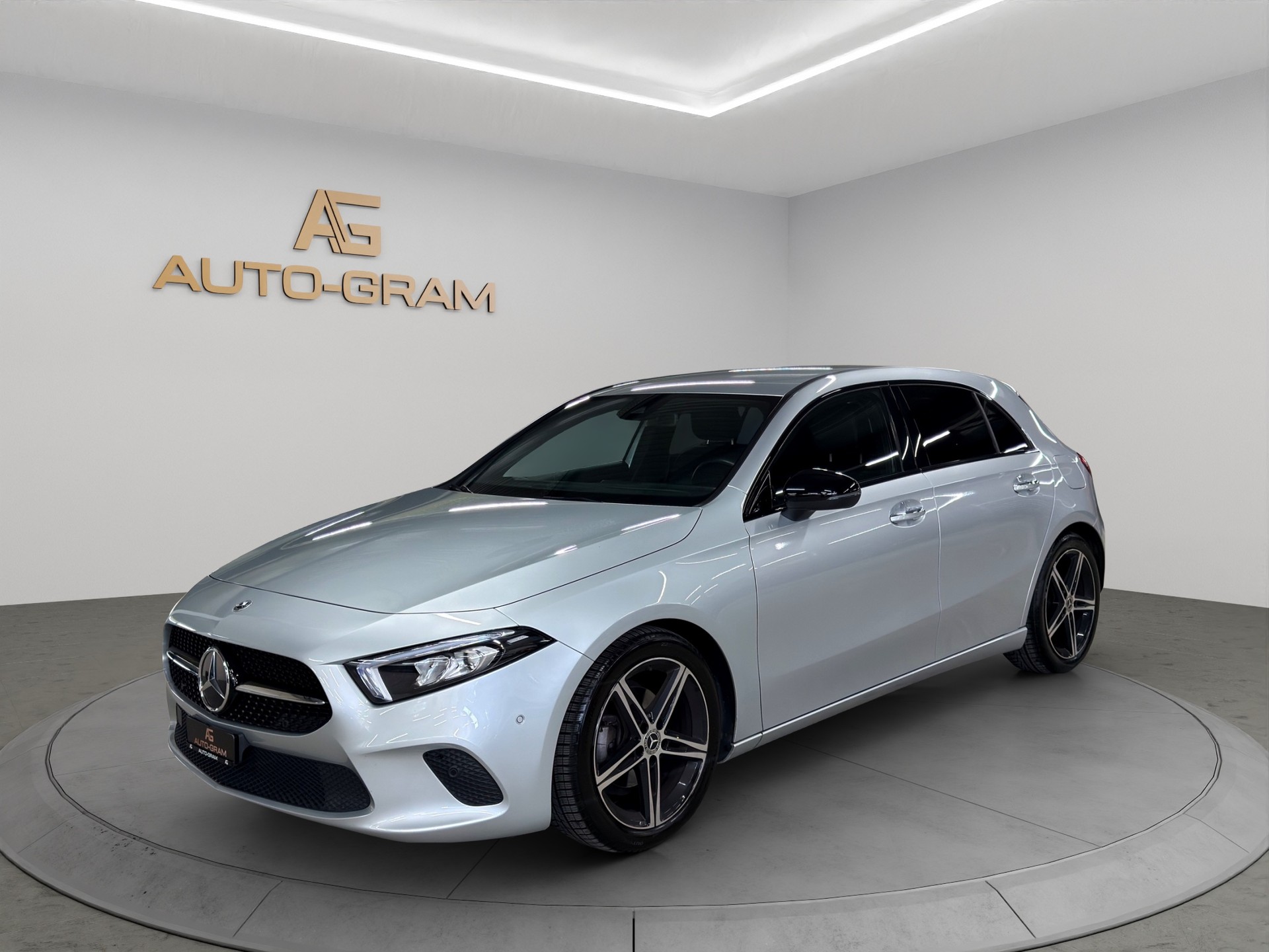 MERCEDES-BENZ A 160 Style-image-0