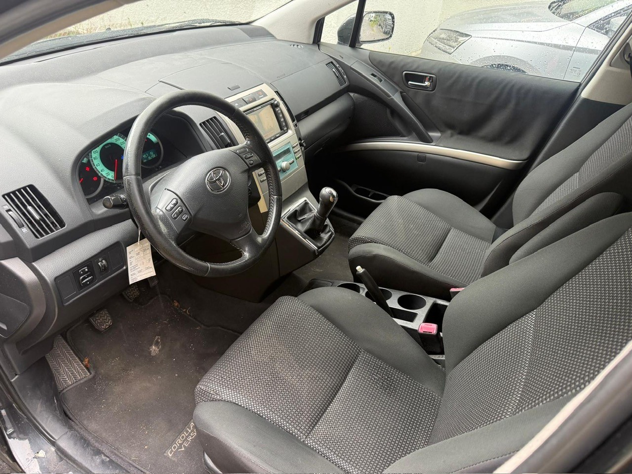 TOYOTA Corolla Verso 2.2 D-4D CleanP. Linea Sol Prem.-image-6