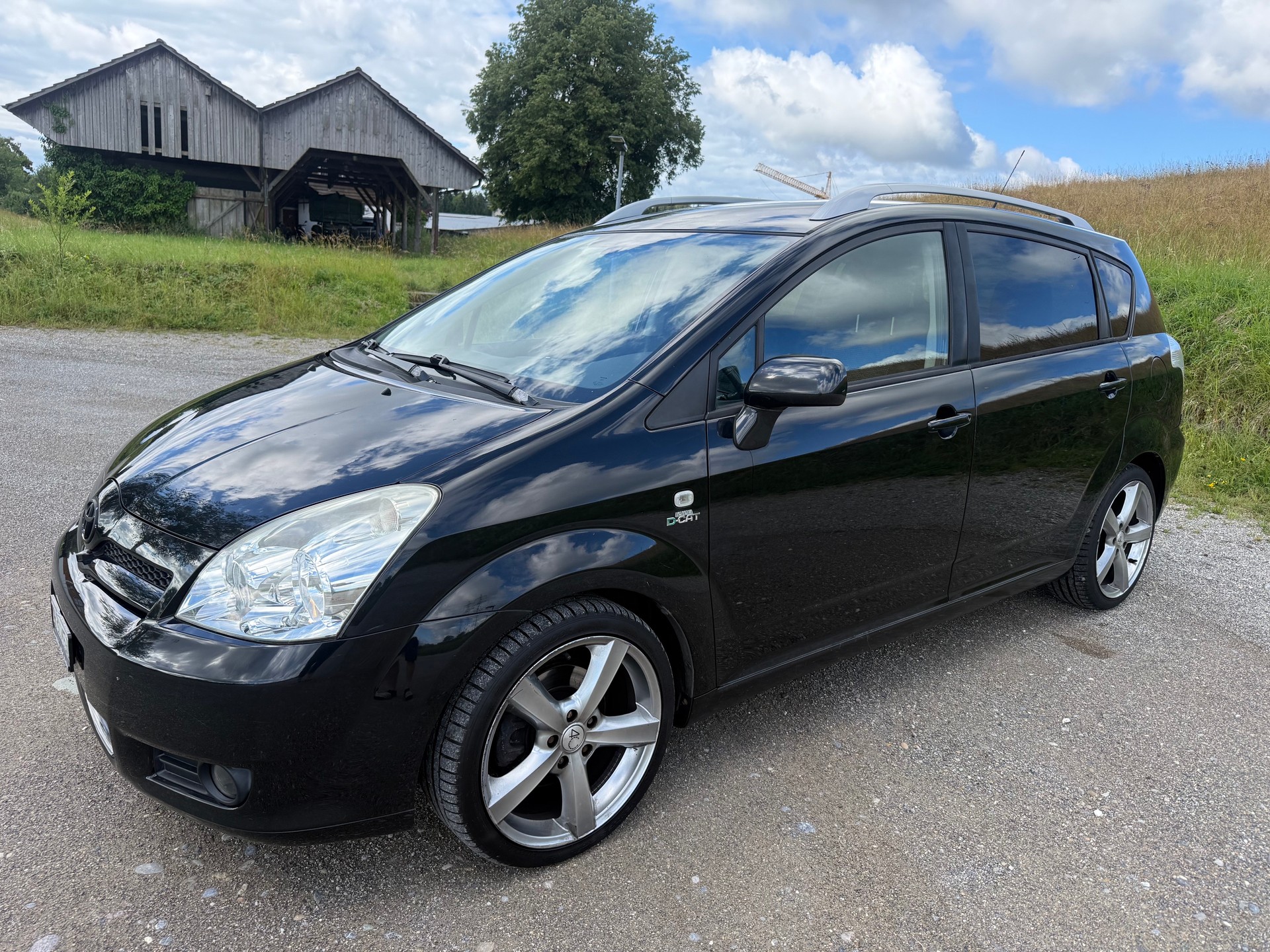 TOYOTA Corolla Verso 2.2 D-4D CleanP. Linea Sol Prem.-image-0