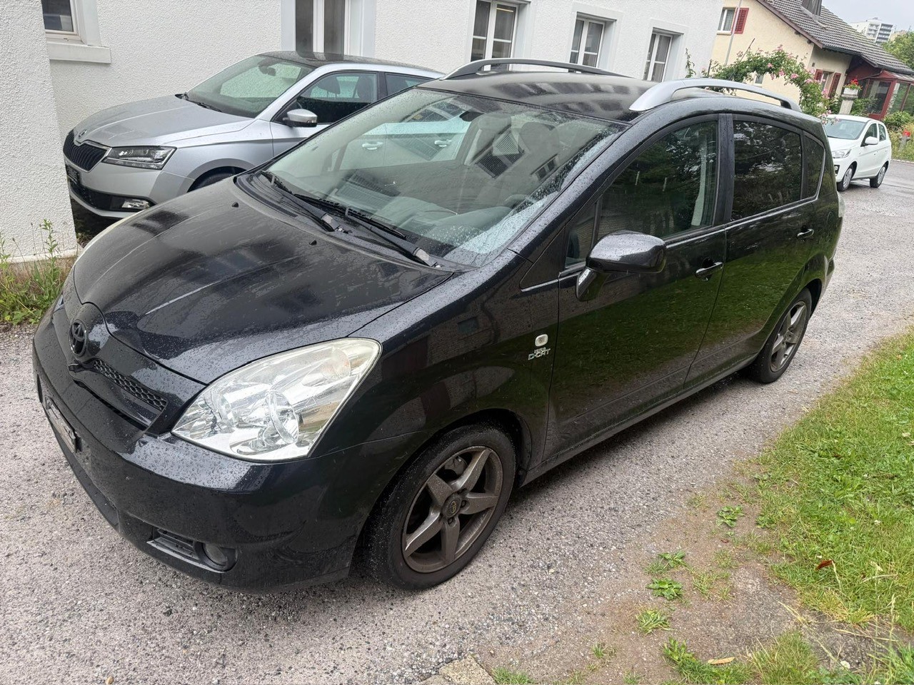 TOYOTA Corolla Verso 2.2 D-4D CleanP. Linea Sol Prem.-image-1