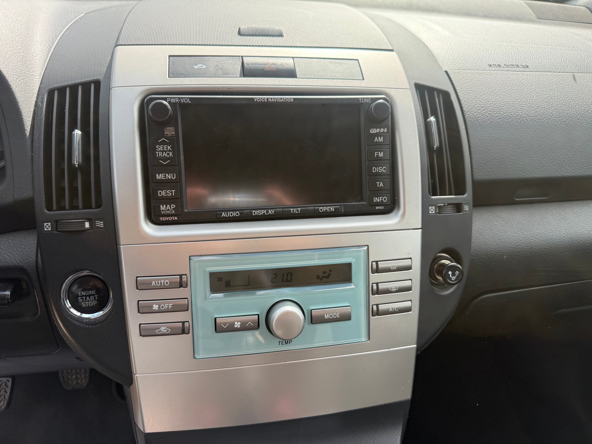 TOYOTA Corolla Verso 2.2 D-4D CleanP. Linea Sol Prem.-image-11