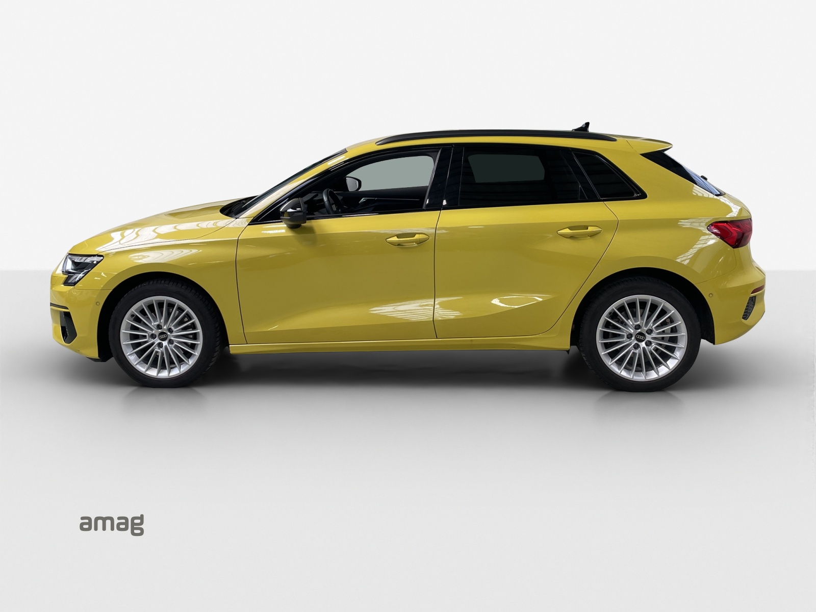 AUDI A3 Sportback 35 TFSI advanced Attraction S-tronic-image-1