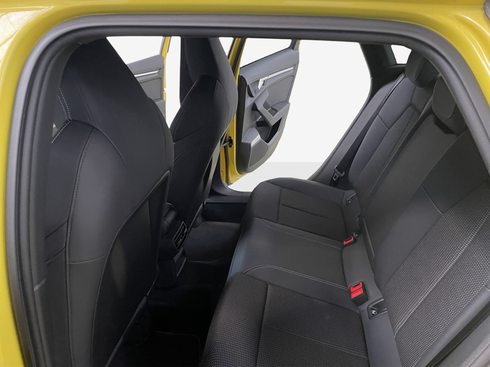 AUDI A3 Sportback 35 TFSI advanced Attraction S-tronic-image-11