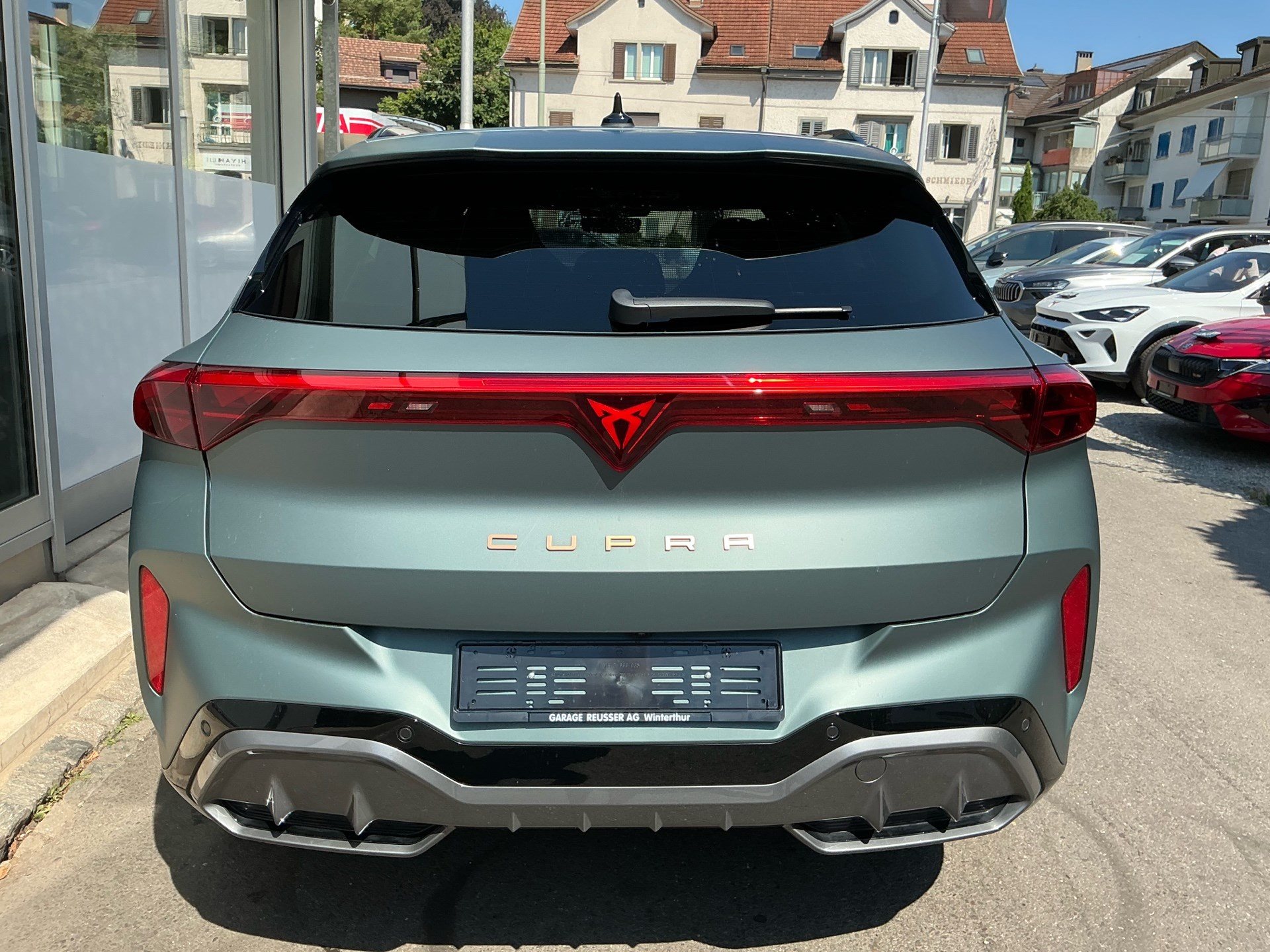 CUPRA Terramar 2.0 TSI 265PS 4Drive America's Cup Limited Edition *** TOPAUSSTATTUNG MIT STANDHEIZUNG ***-image-4