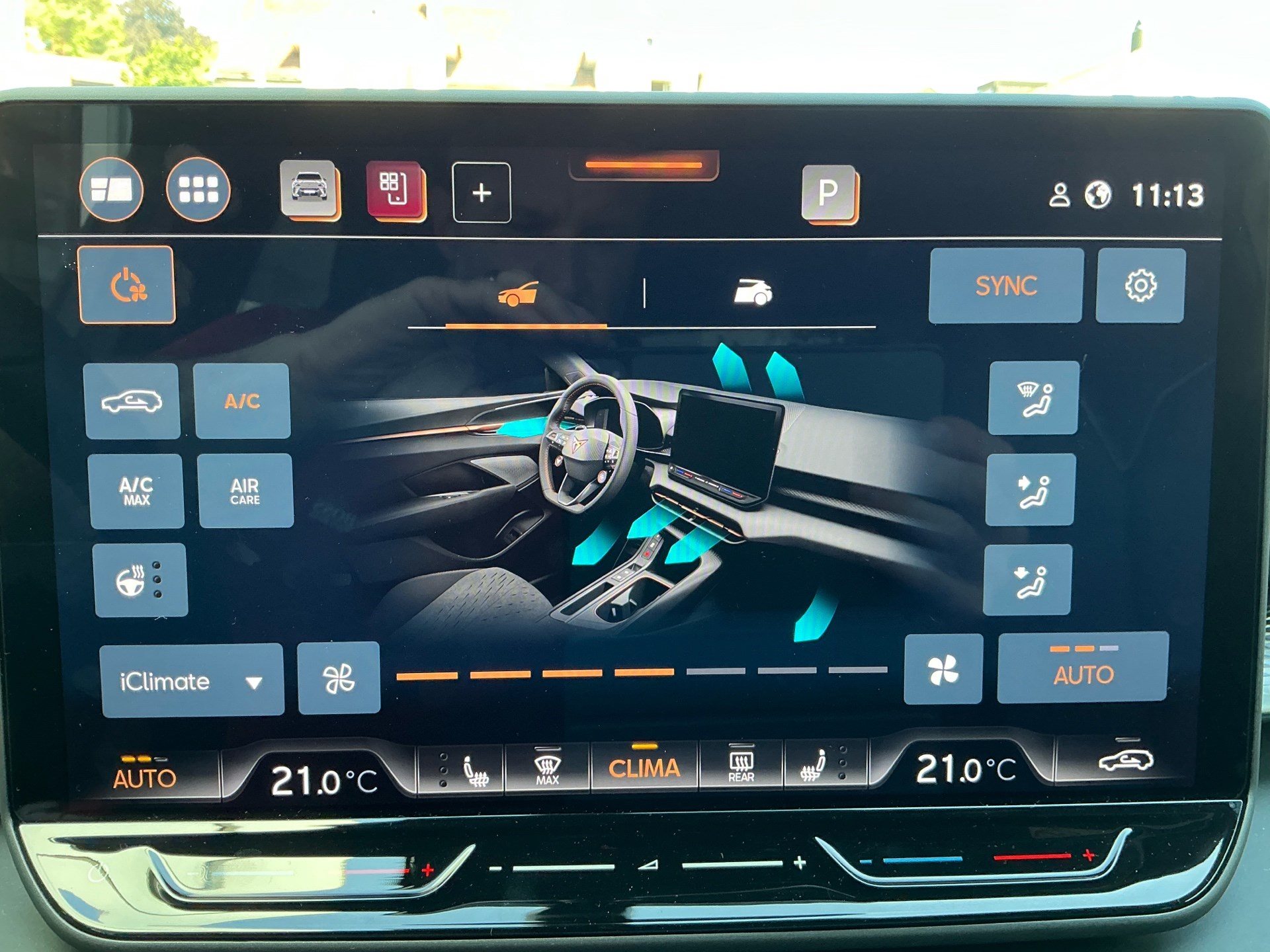 CUPRA Terramar 2.0 TSI 265PS 4Drive America's Cup Limited Edition *** TOPAUSSTATTUNG MIT STANDHEIZUNG ***-image-25