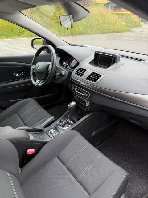 RENAULT Mégane Grandtour 1.5 dCi Expression EDC-image-7