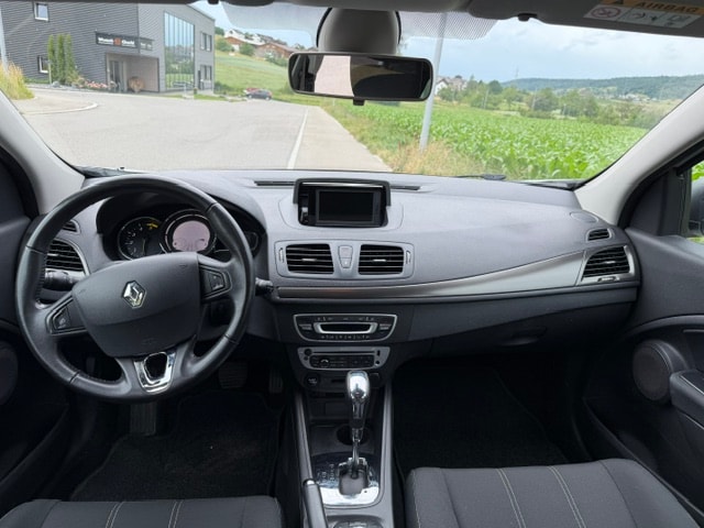 RENAULT Mégane Grandtour 1.5 dCi Expression EDC-image-6