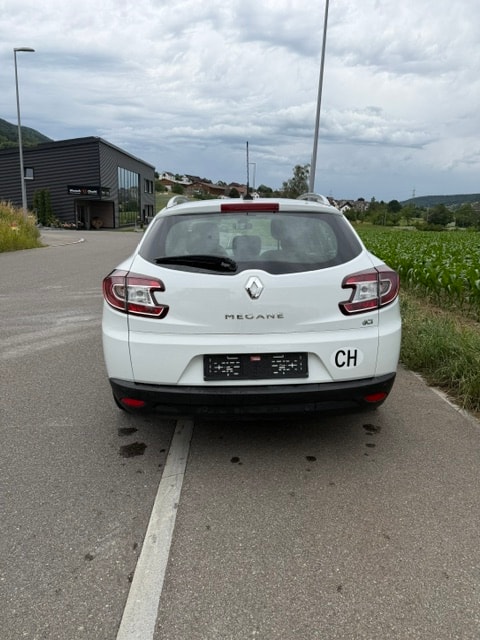 RENAULT Mégane Grandtour 1.5 dCi Expression EDC-image-4