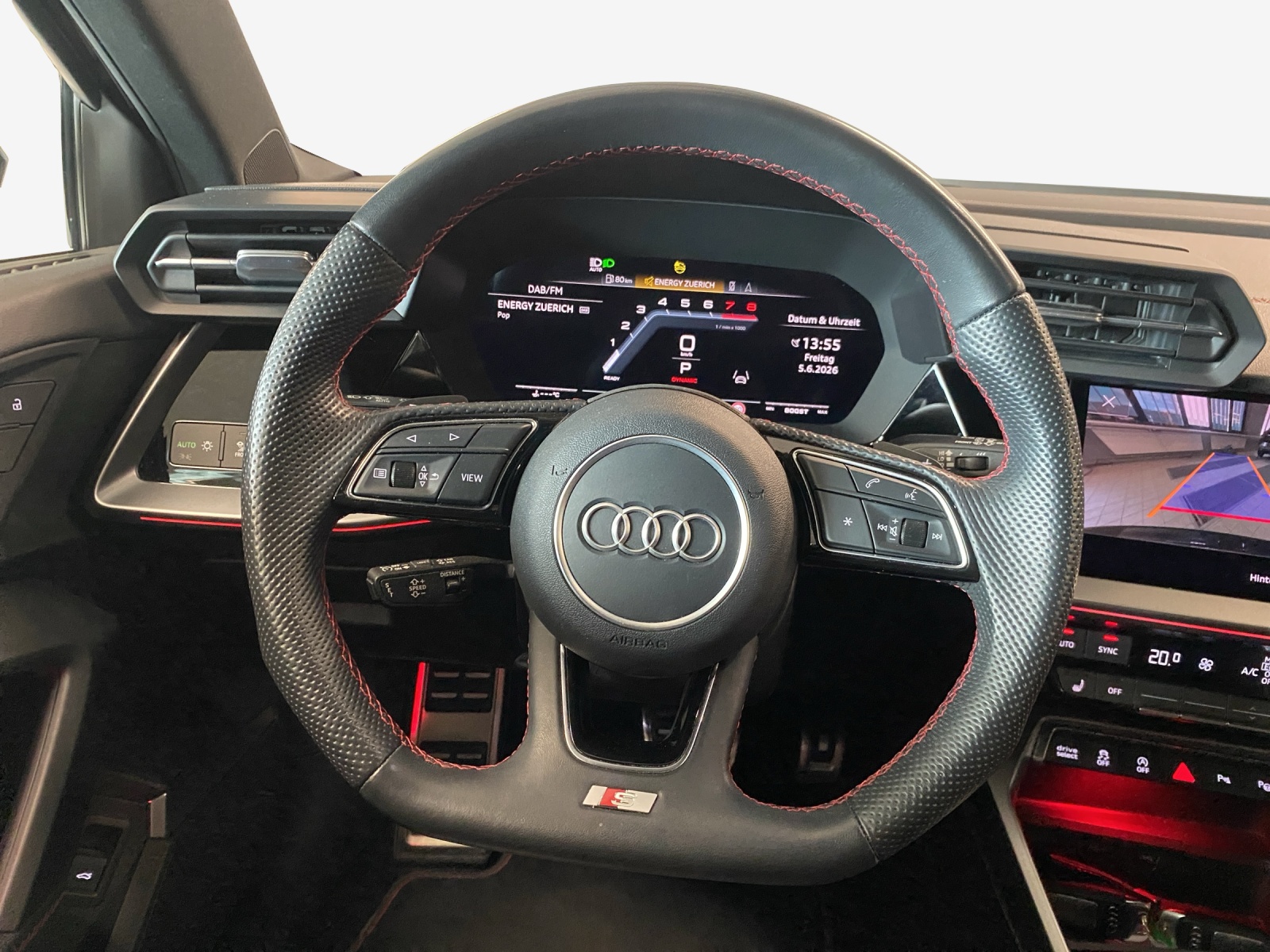 AUDI S3 Sportback 2.0 TFSI quattro S-tronic-image-9