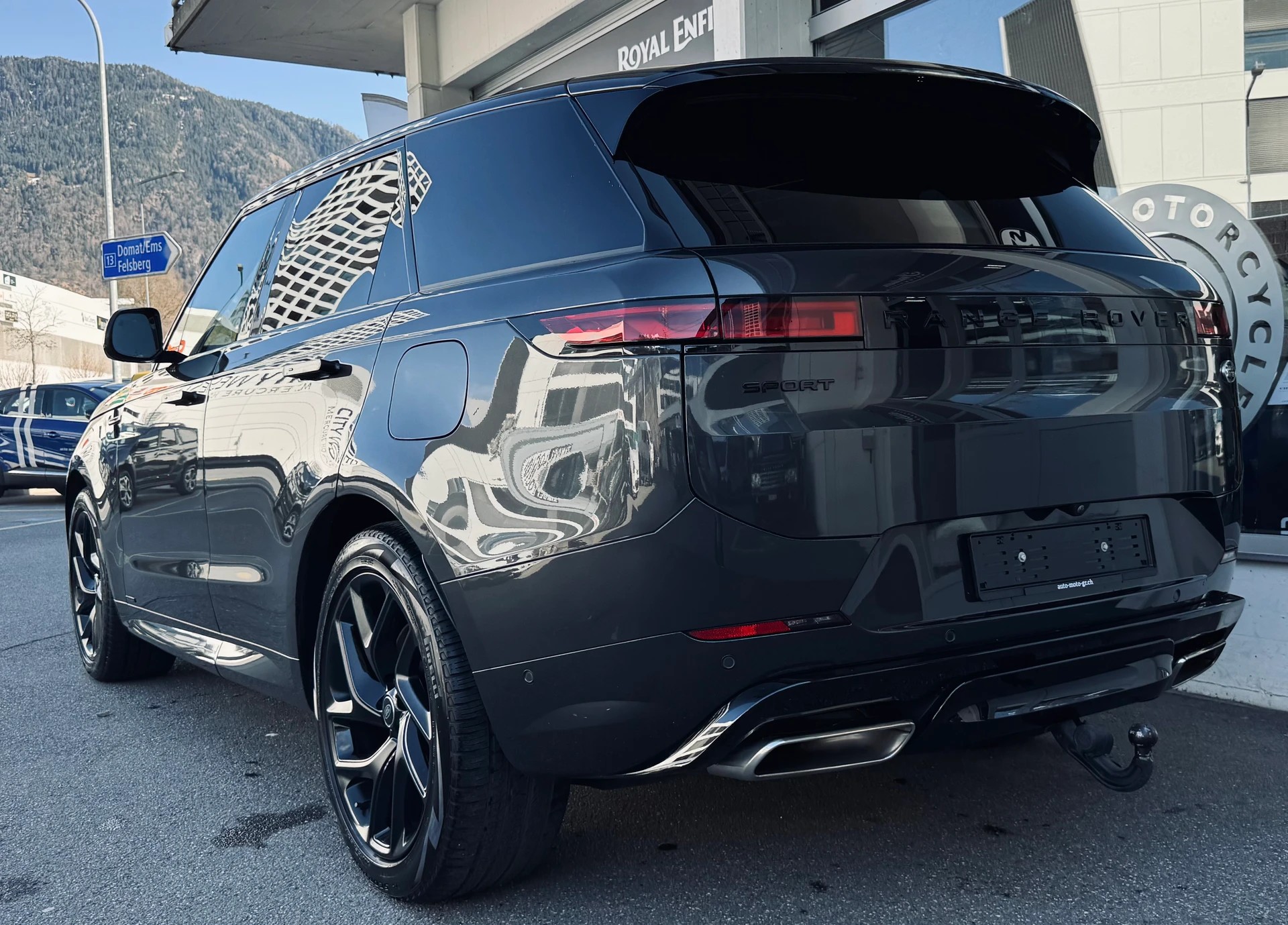 LAND ROVER Range Rover Sport P510e 3.0 Si6 PHEV Autobiography Automatic-image-3